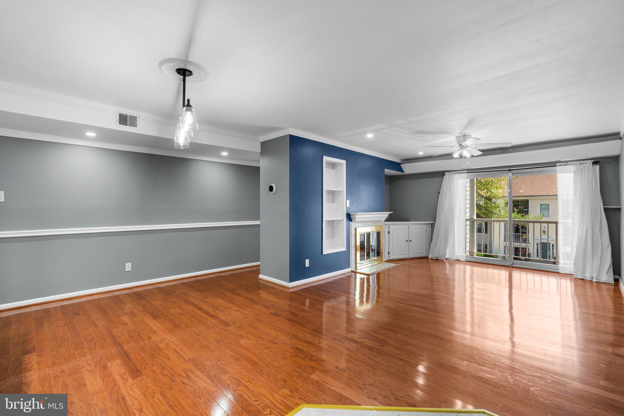 20325 BEACONFIELD TERRACE 101