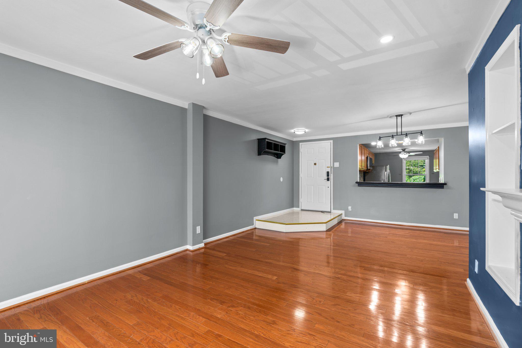 20325 BEACONFIELD TERRACE 101