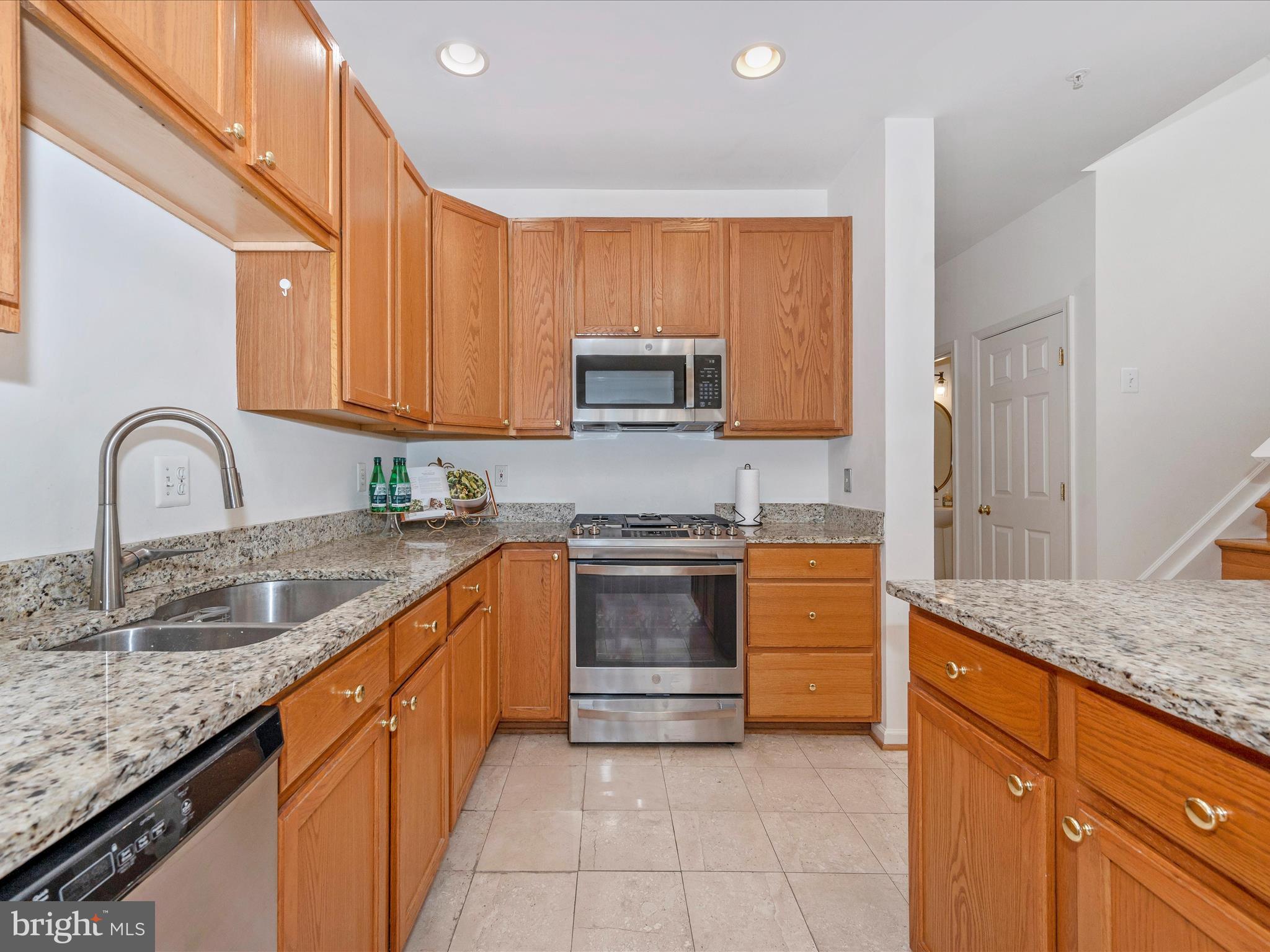 21047 Sojourn Ct #70