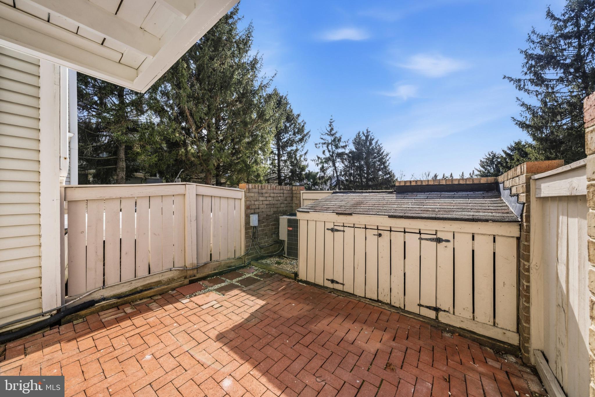 8810 RUSTBURG CIRCLE