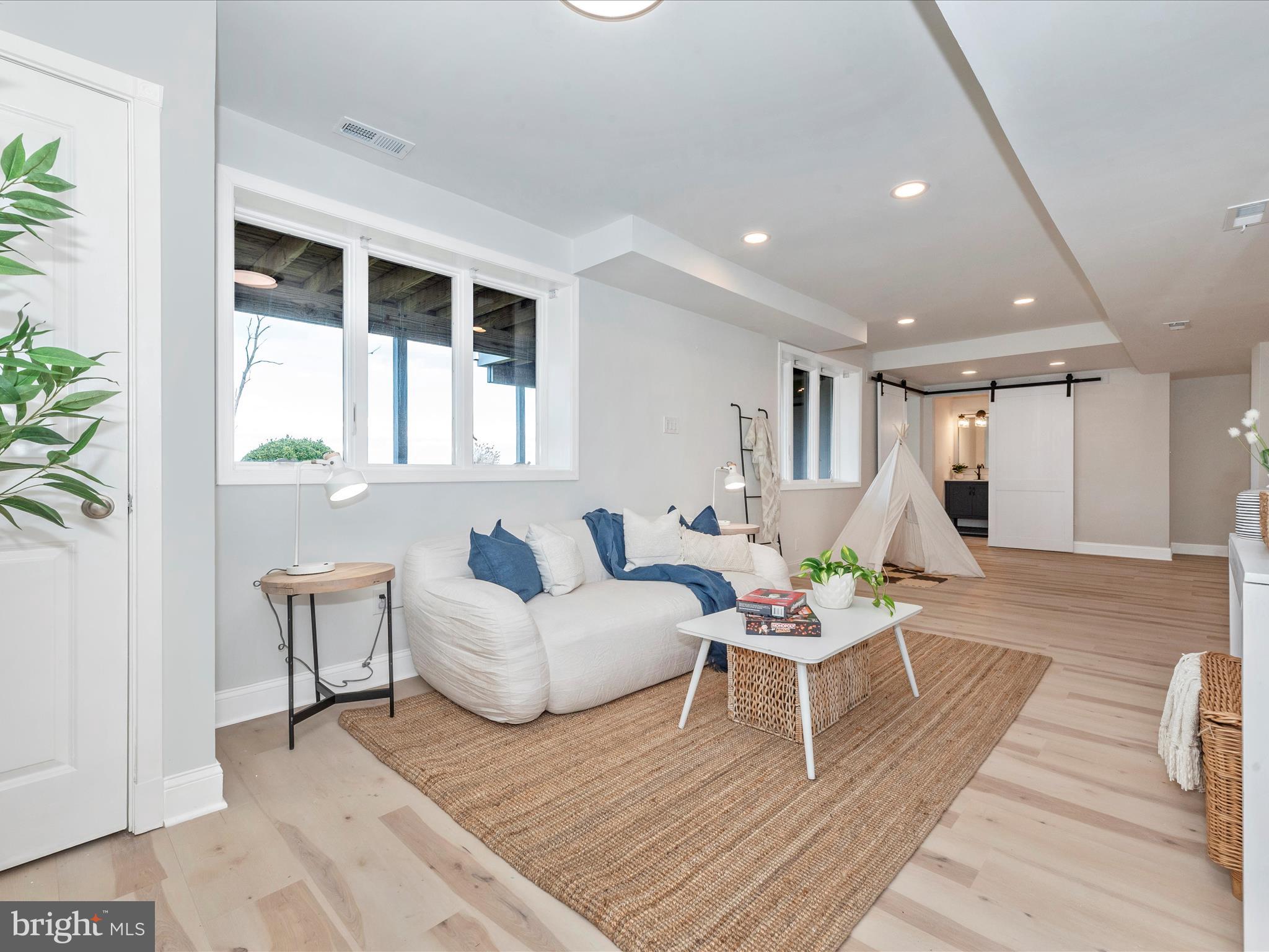 2705 LOVE POINT ROAD