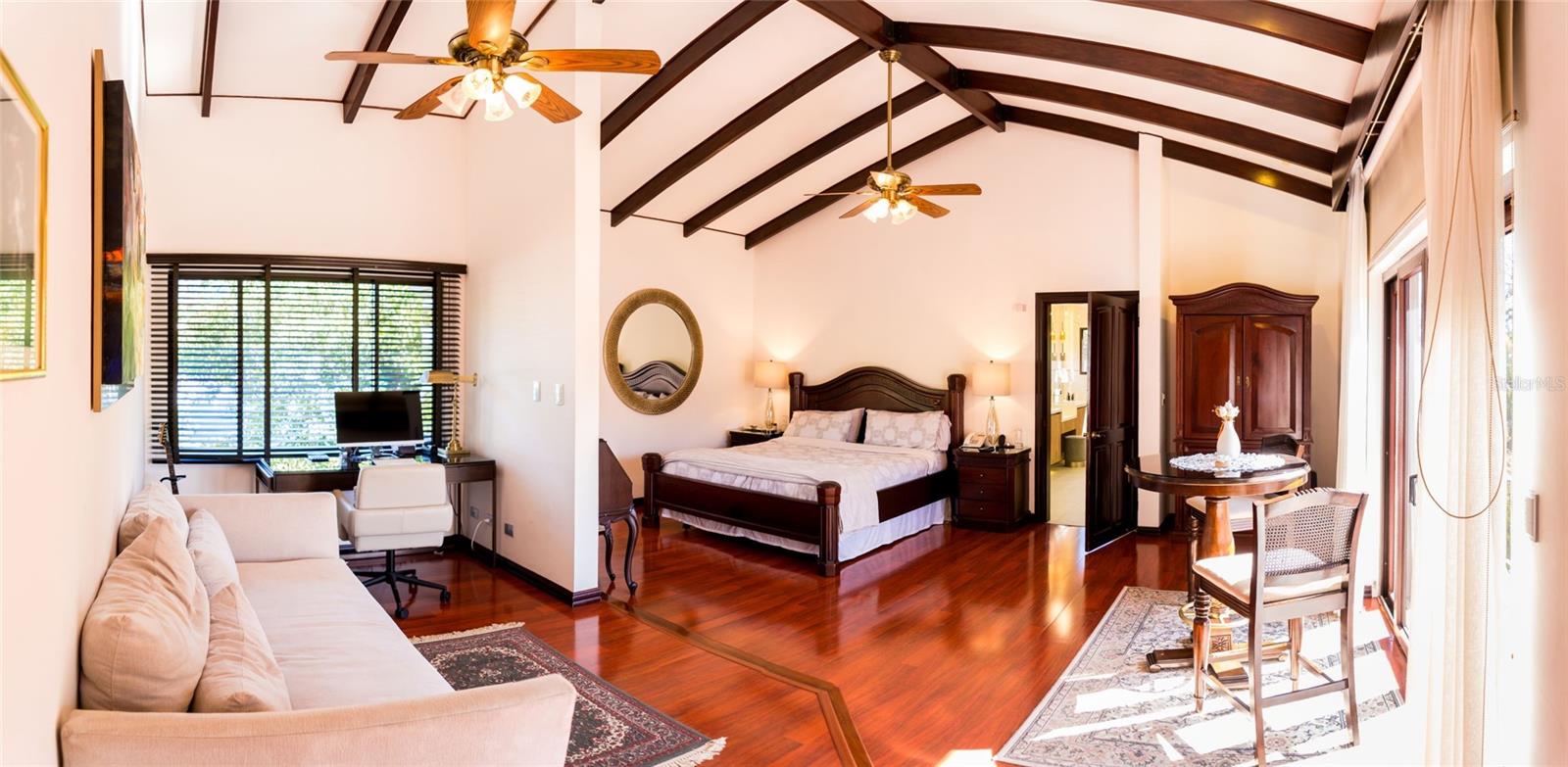 84 URBANIZACION DE RIO ORO