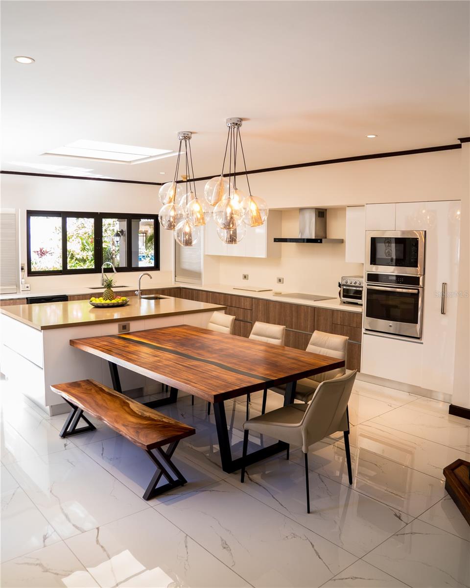 84 URBANIZACION DE RIO ORO