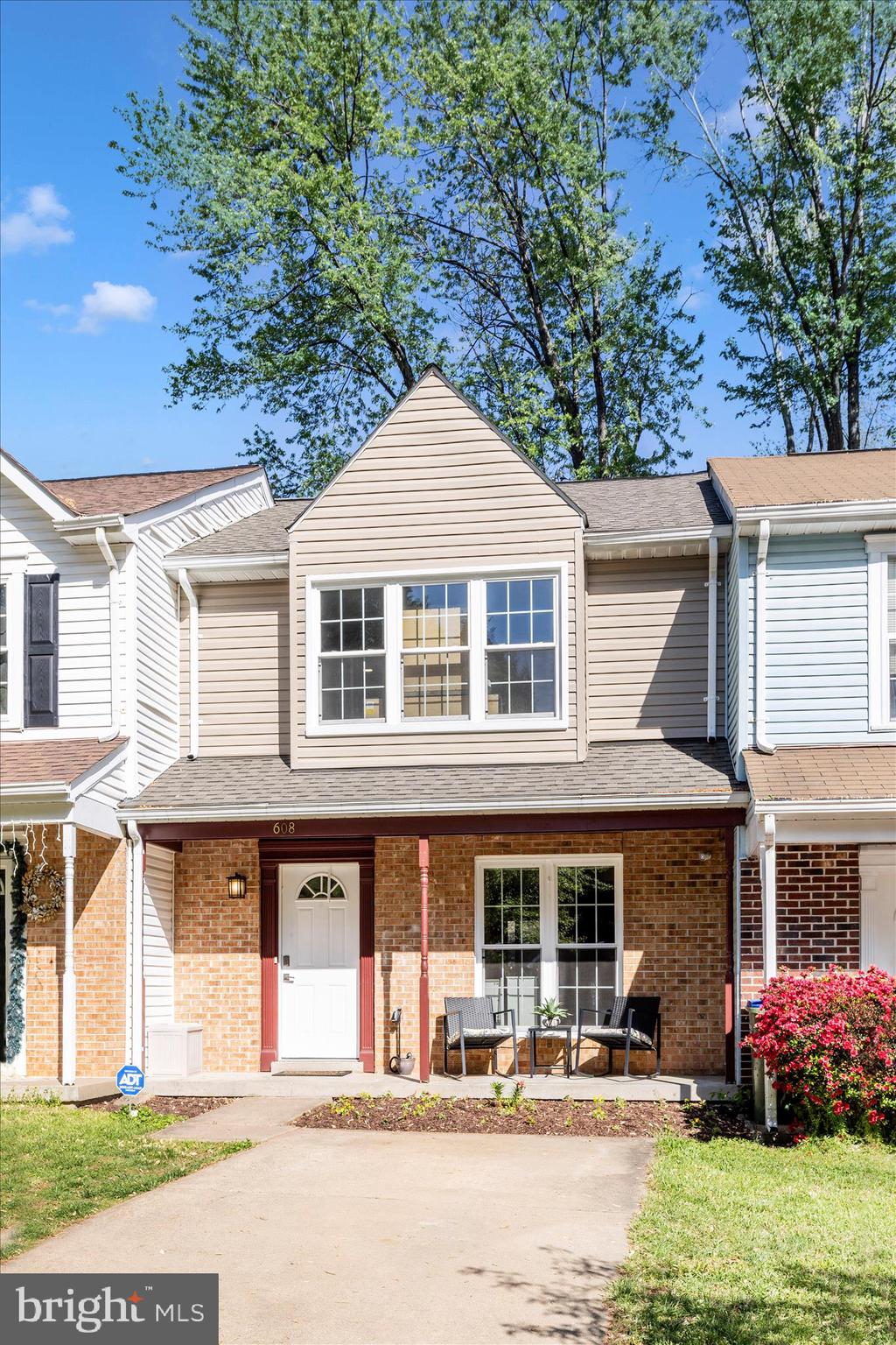 608 CABIN COURT