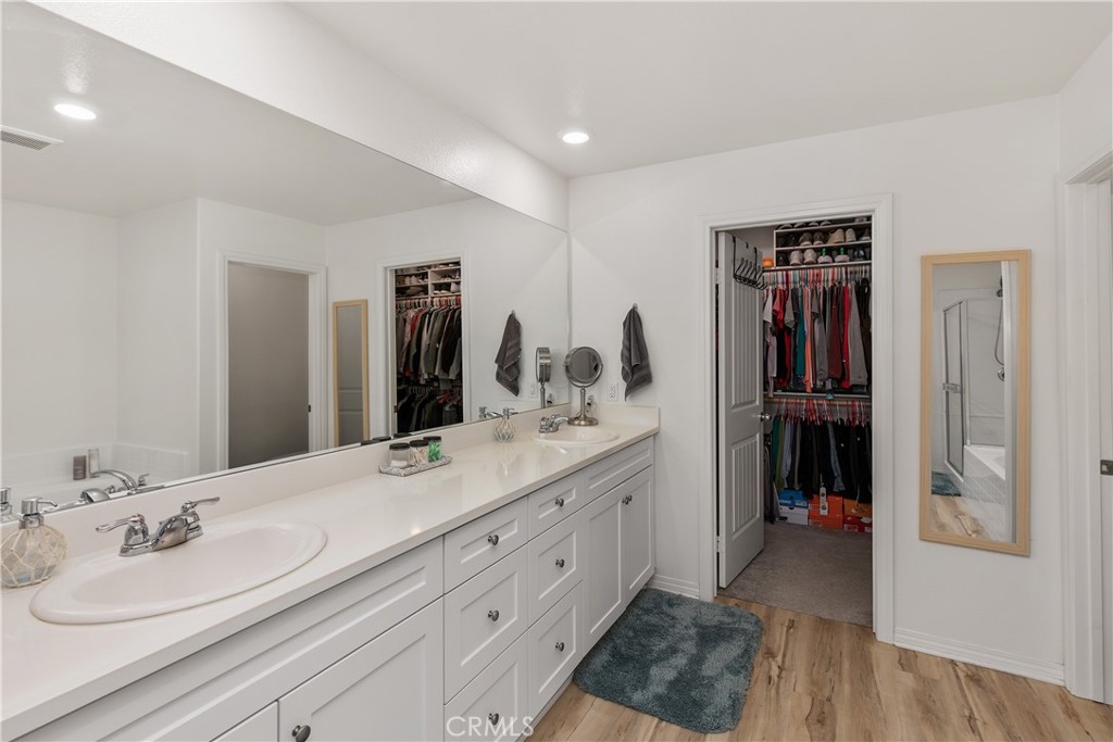 7966 Cold Creek Street