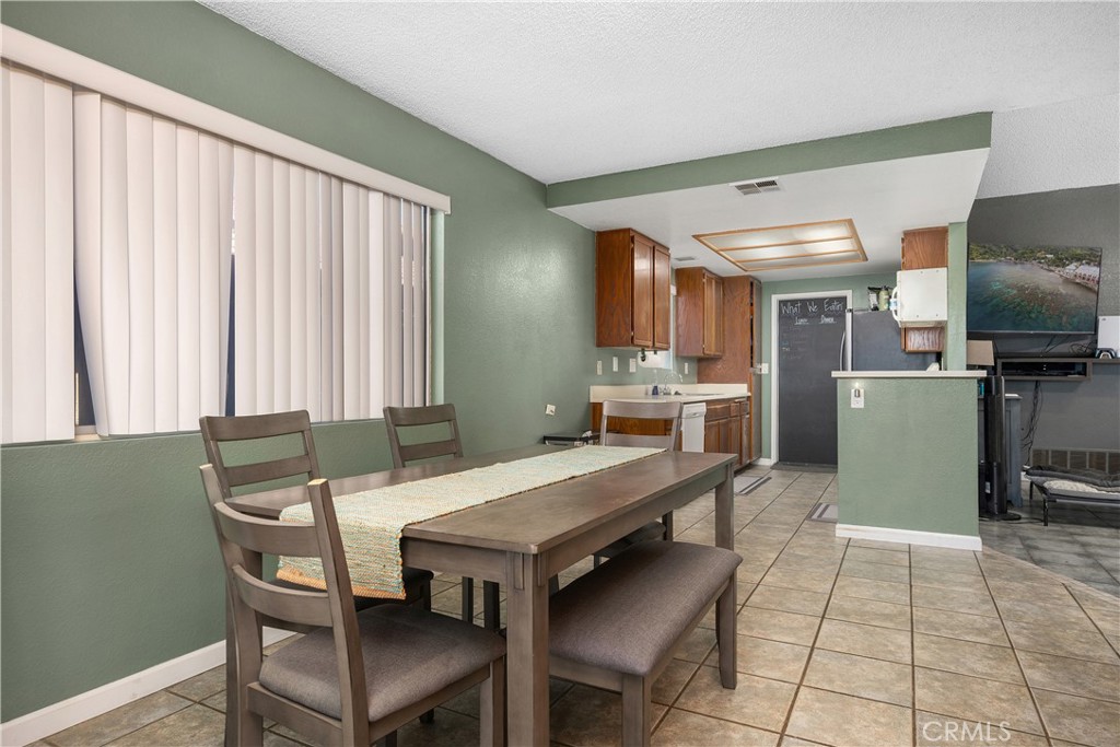 25239 Dana Lane