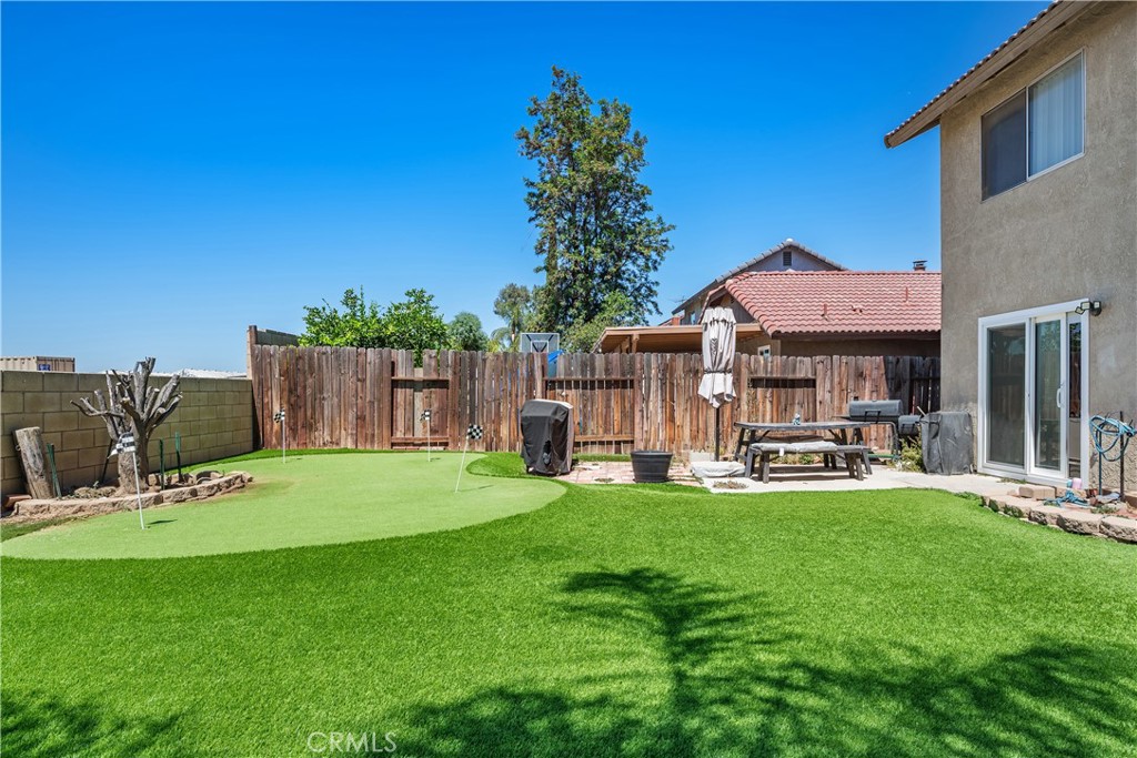 25239 Dana Lane