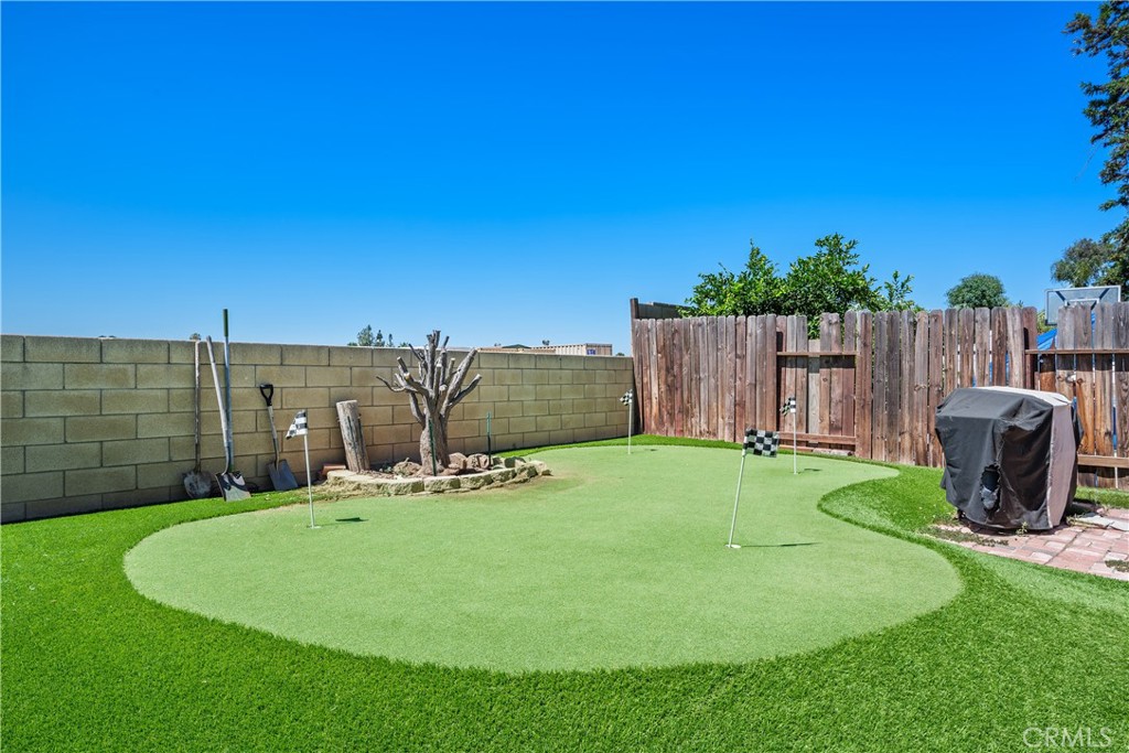 25239 Dana Lane