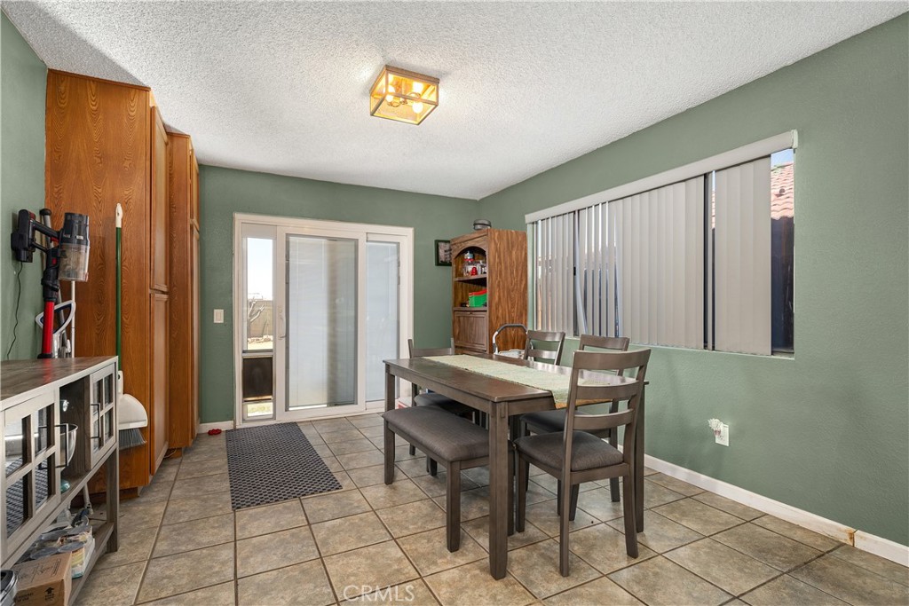 25239 Dana Lane