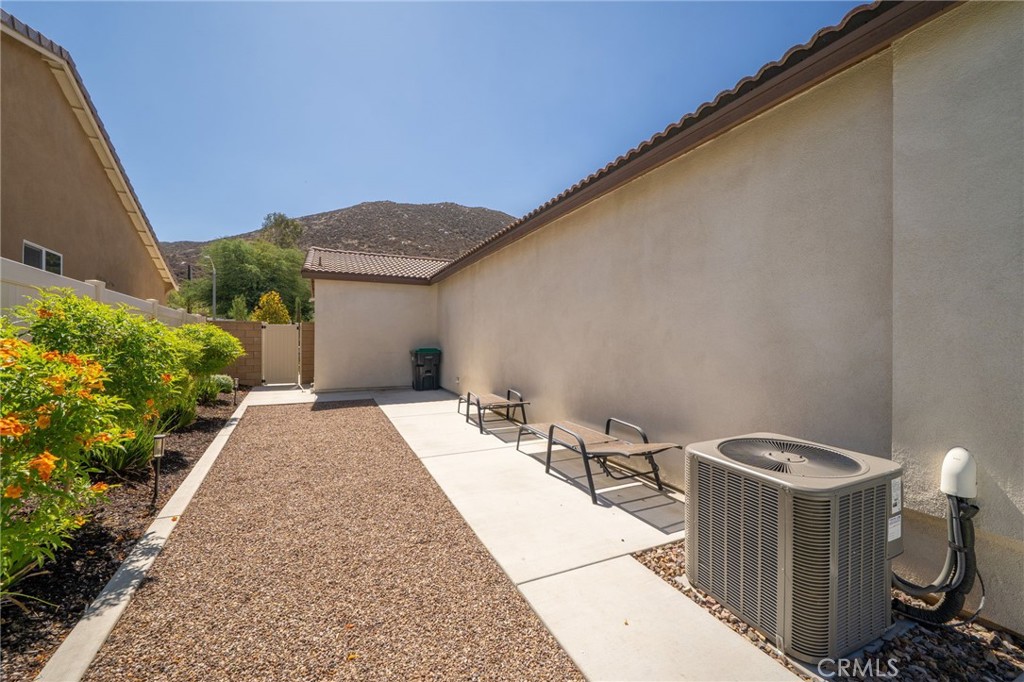 32166 32166 Prairie Crossing