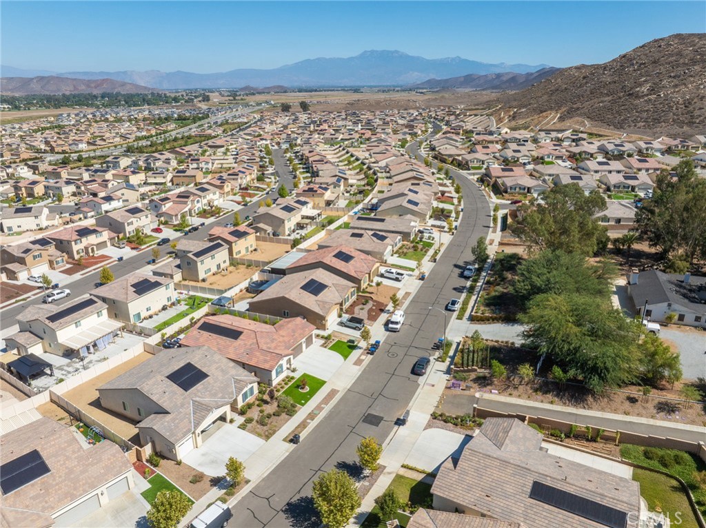 32166 32166 Prairie Crossing