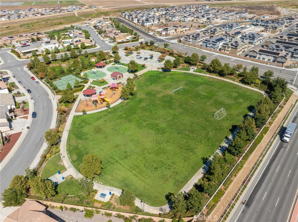 32166 32166 Prairie Crossing