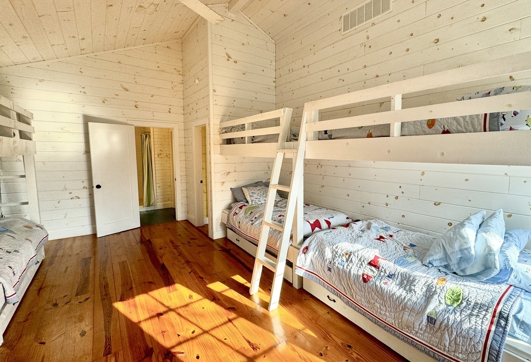 11411 W Grandview Drive