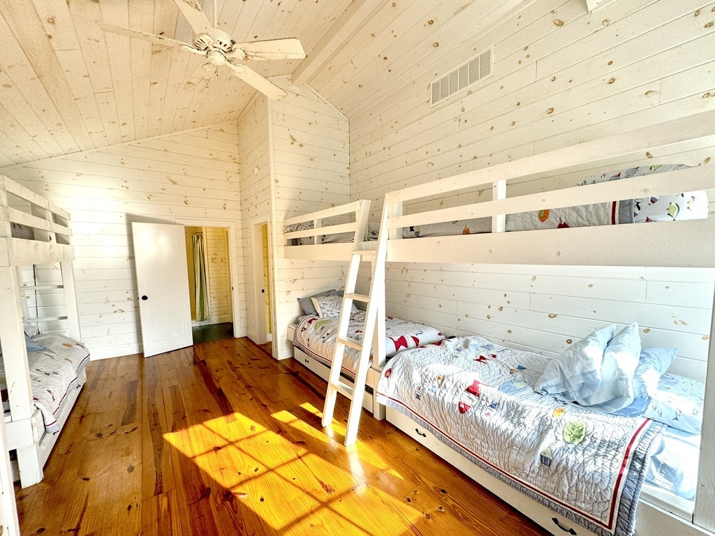 11411 W Grandview Drive