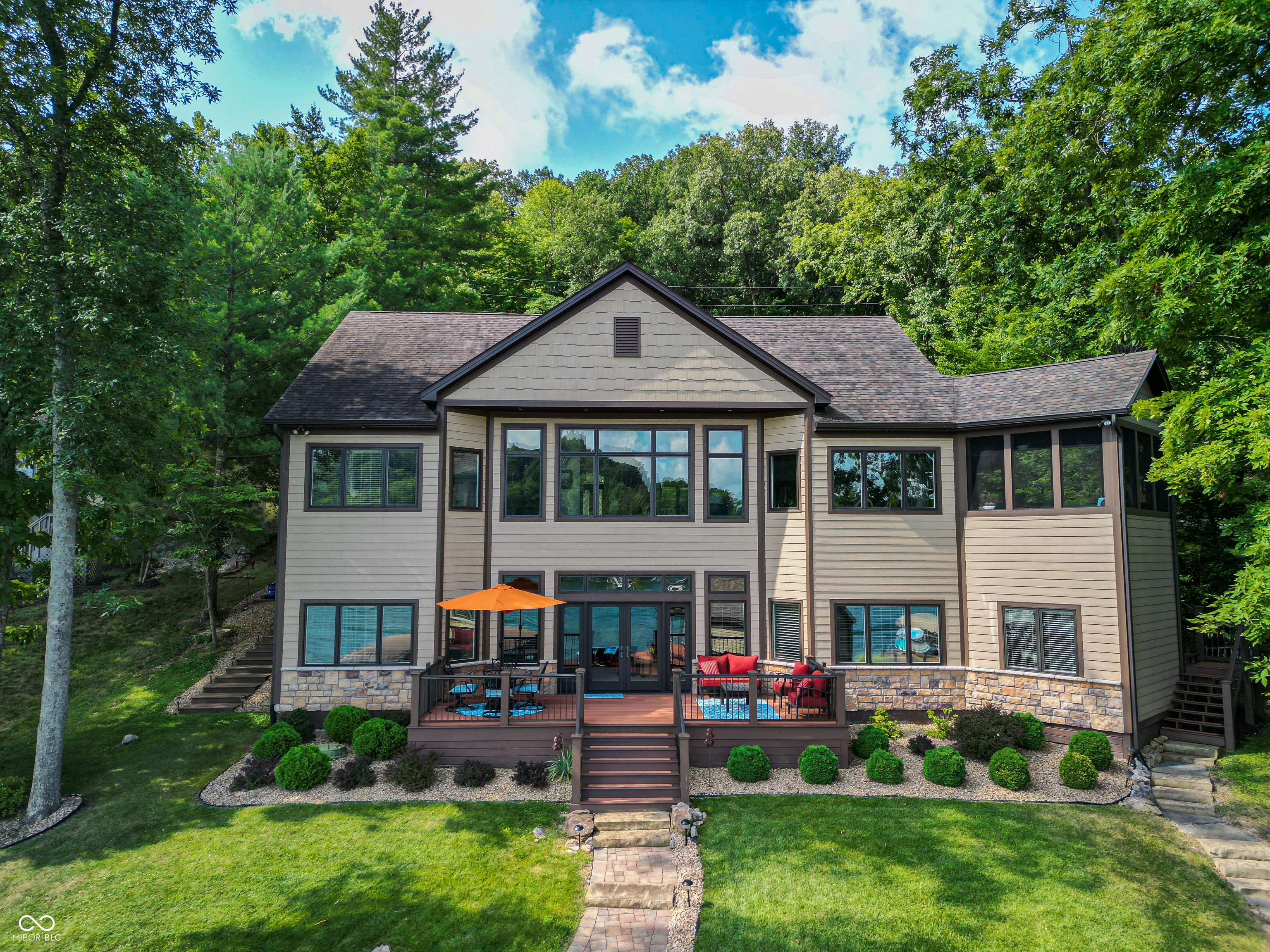 5311 S Poplar Drive