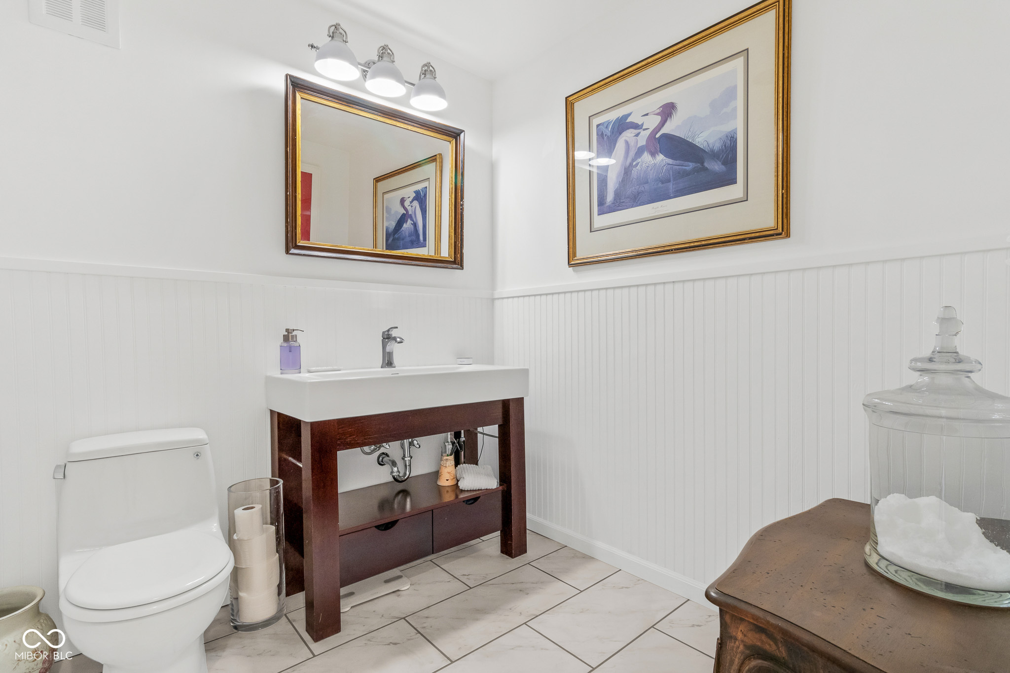 3846 W South Wood Lake Drive