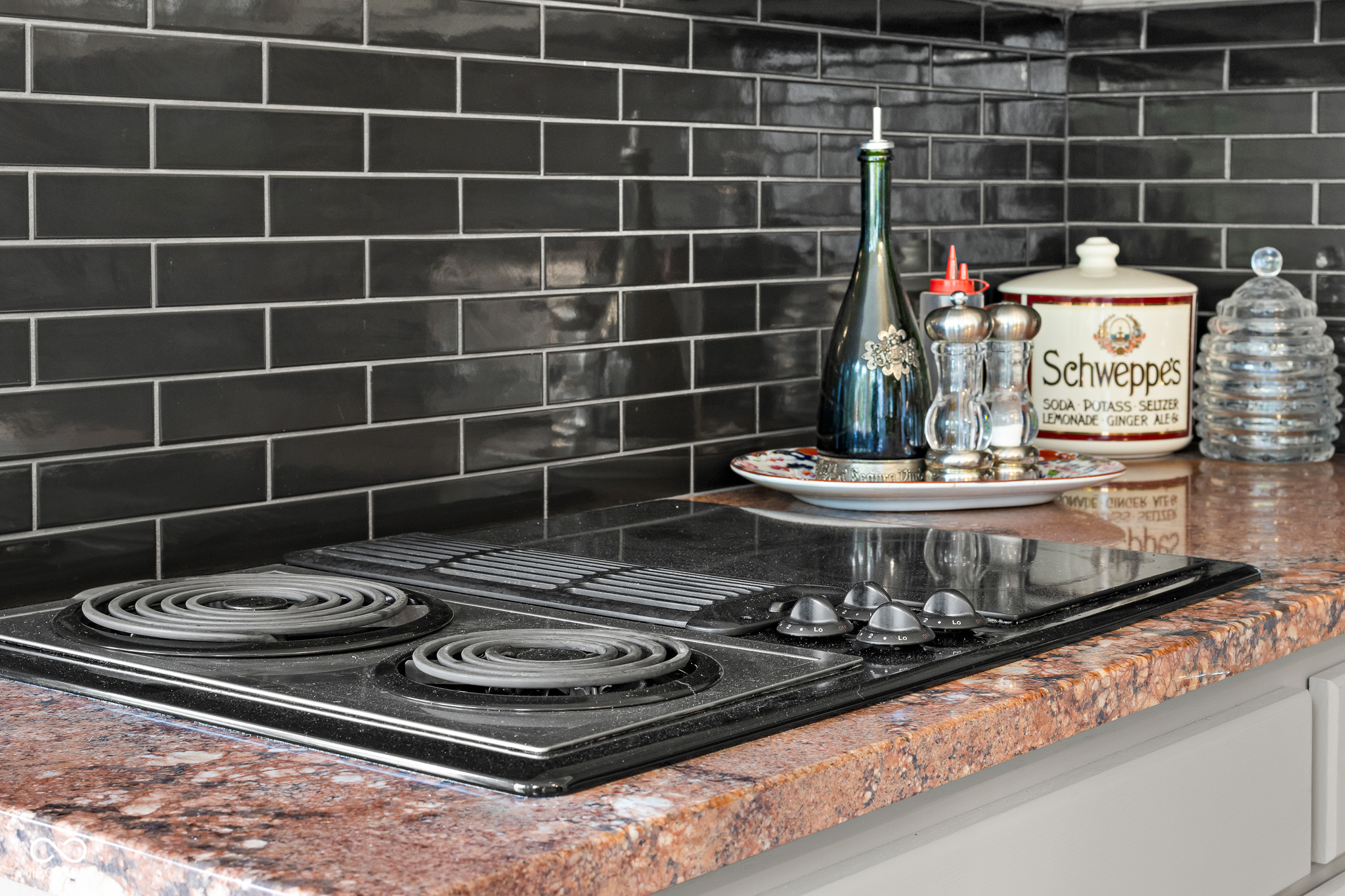 3846 W South Wood Lake Drive