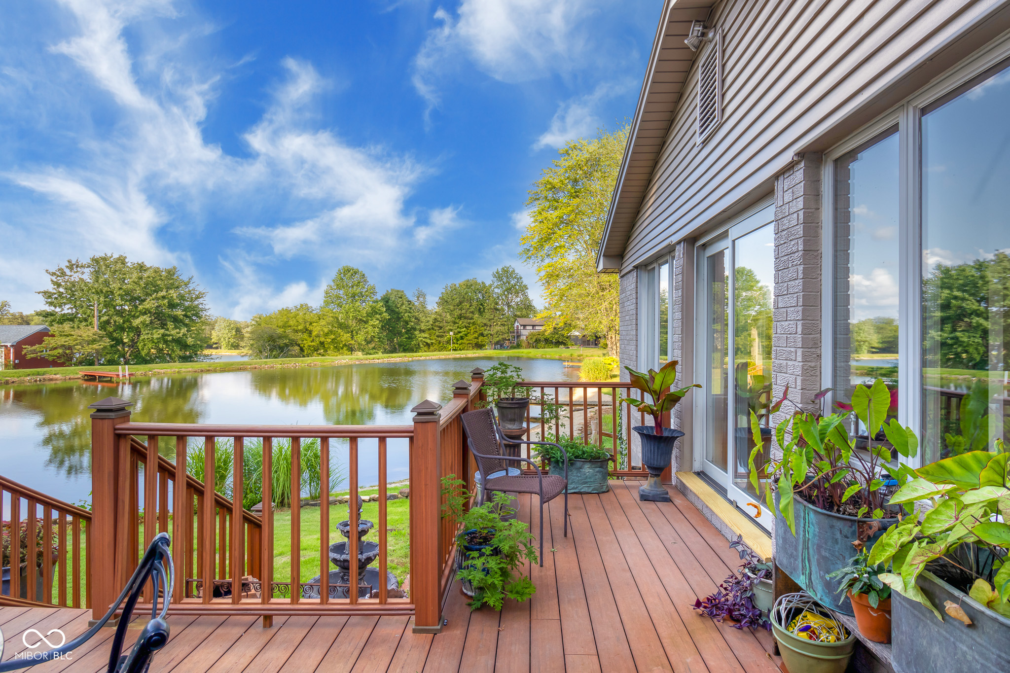 3846 W South Wood Lake Drive