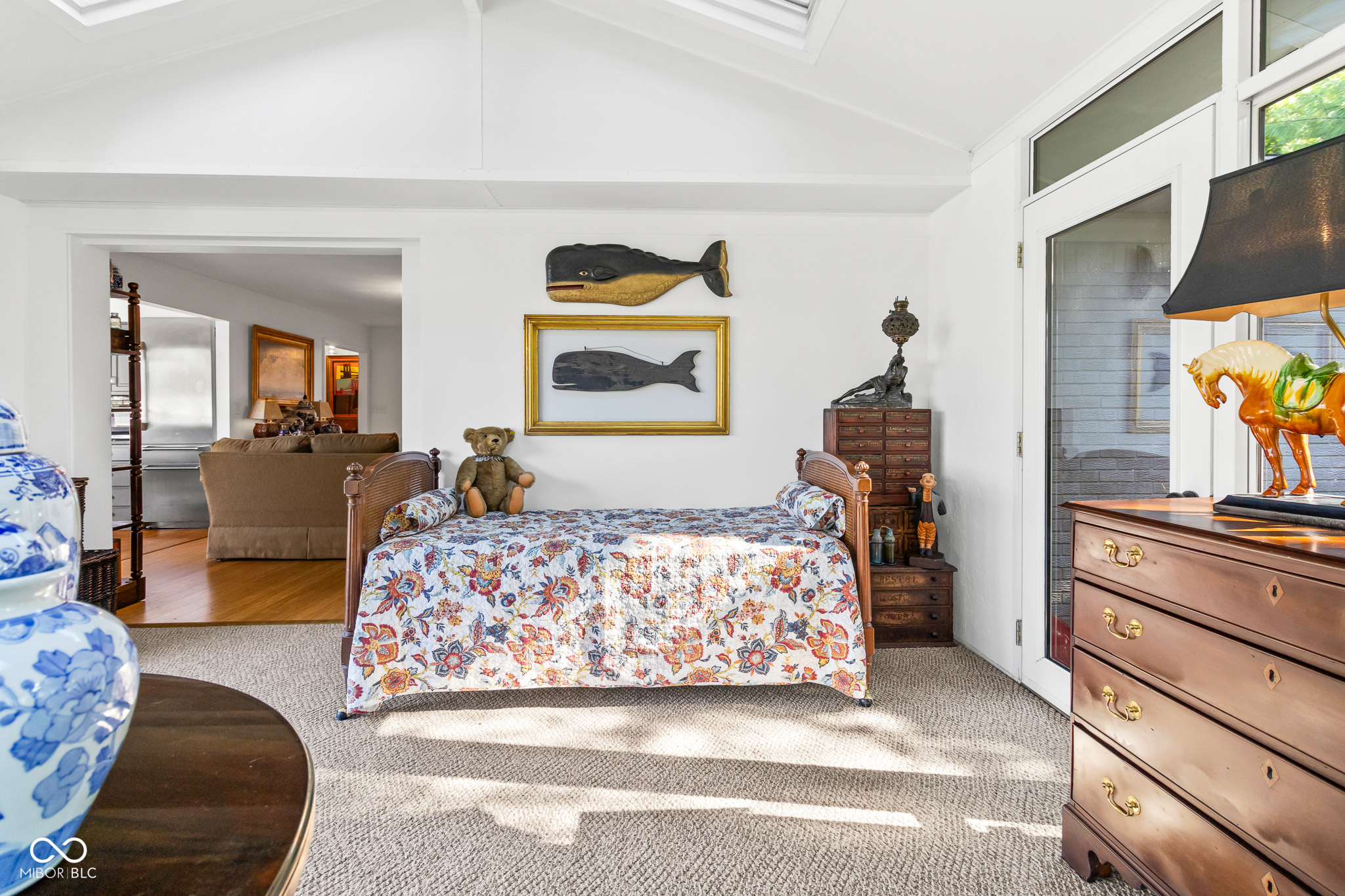 3846 W South Wood Lake Drive