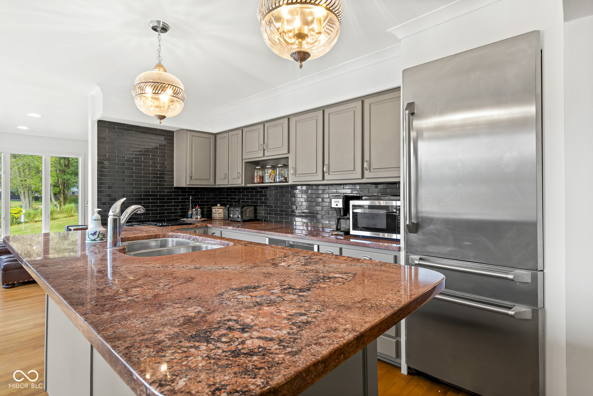 3846 W South Wood Lake Drive