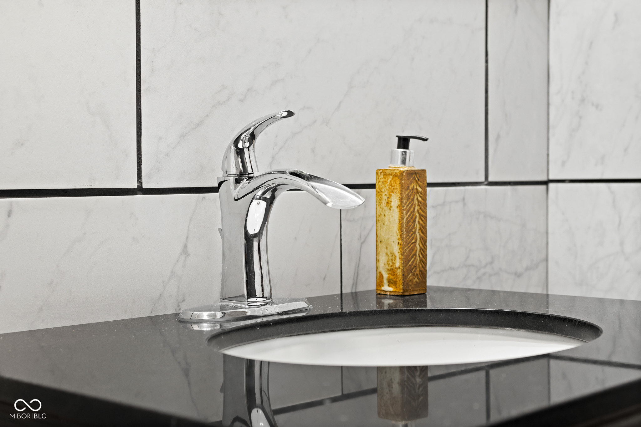 3846 W South Wood Lake Drive