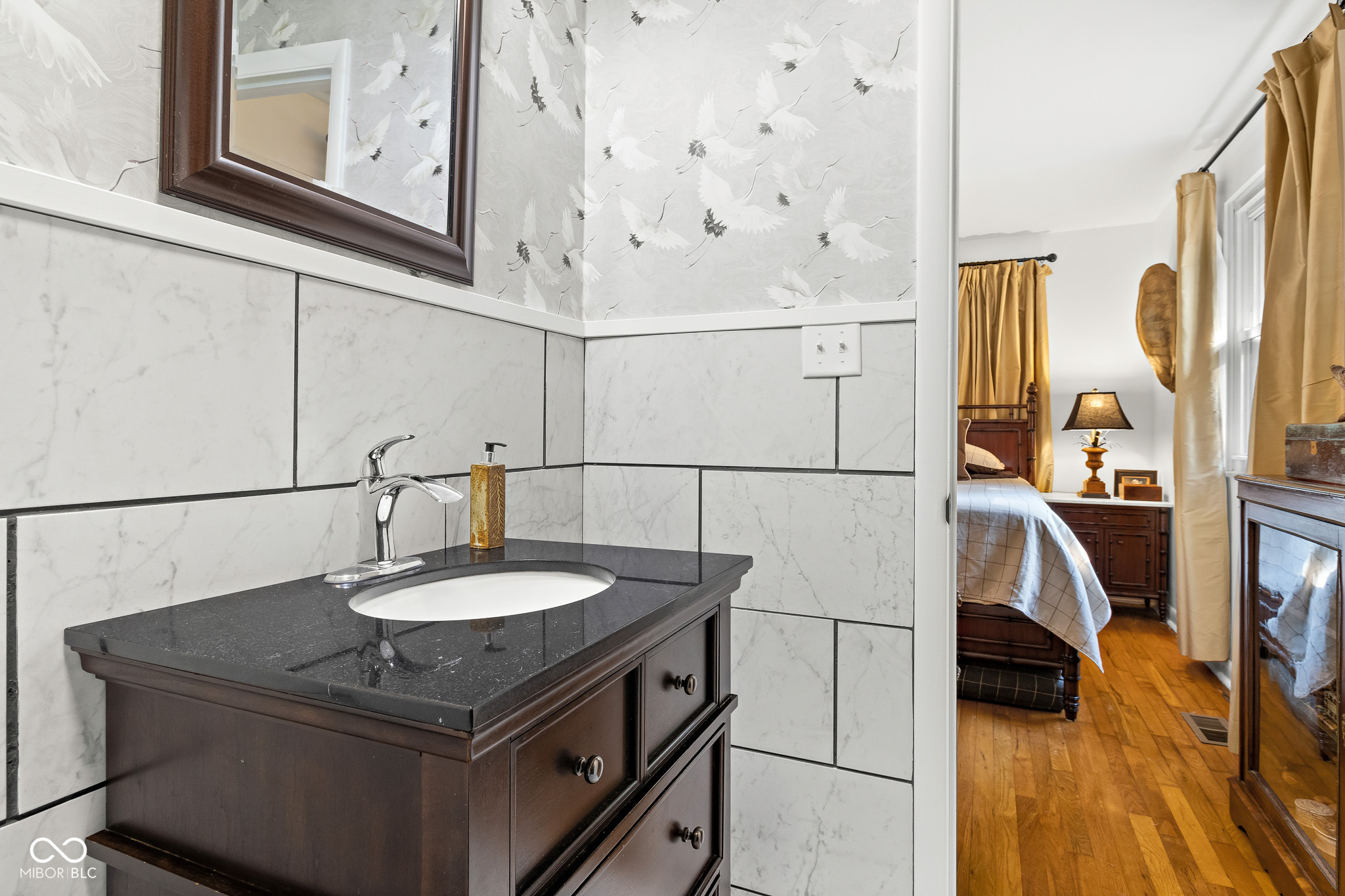 3846 W South Wood Lake Drive