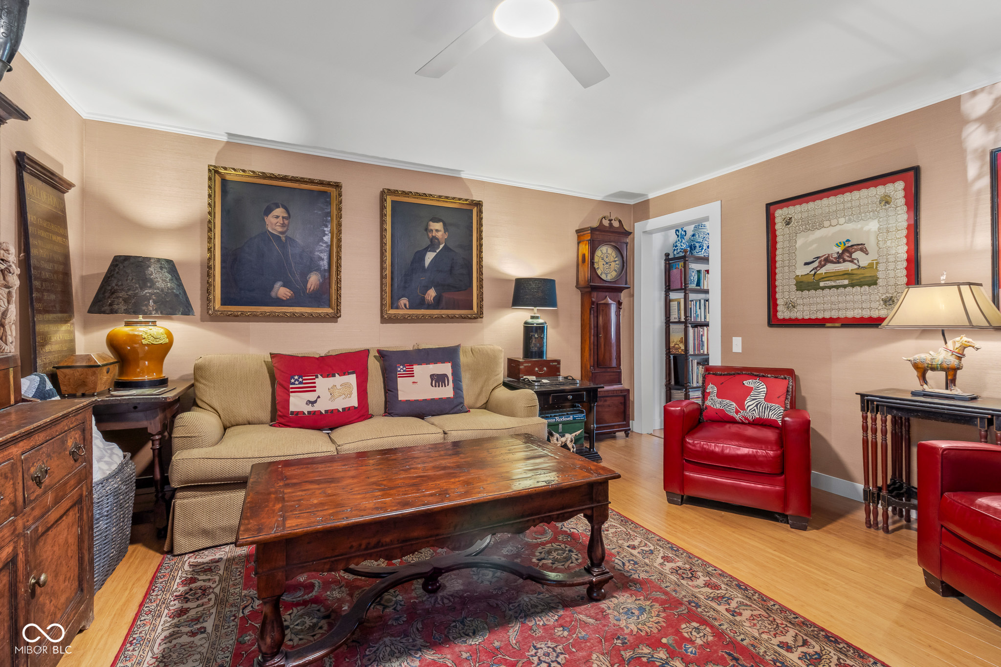 3846 W South Wood Lake Drive