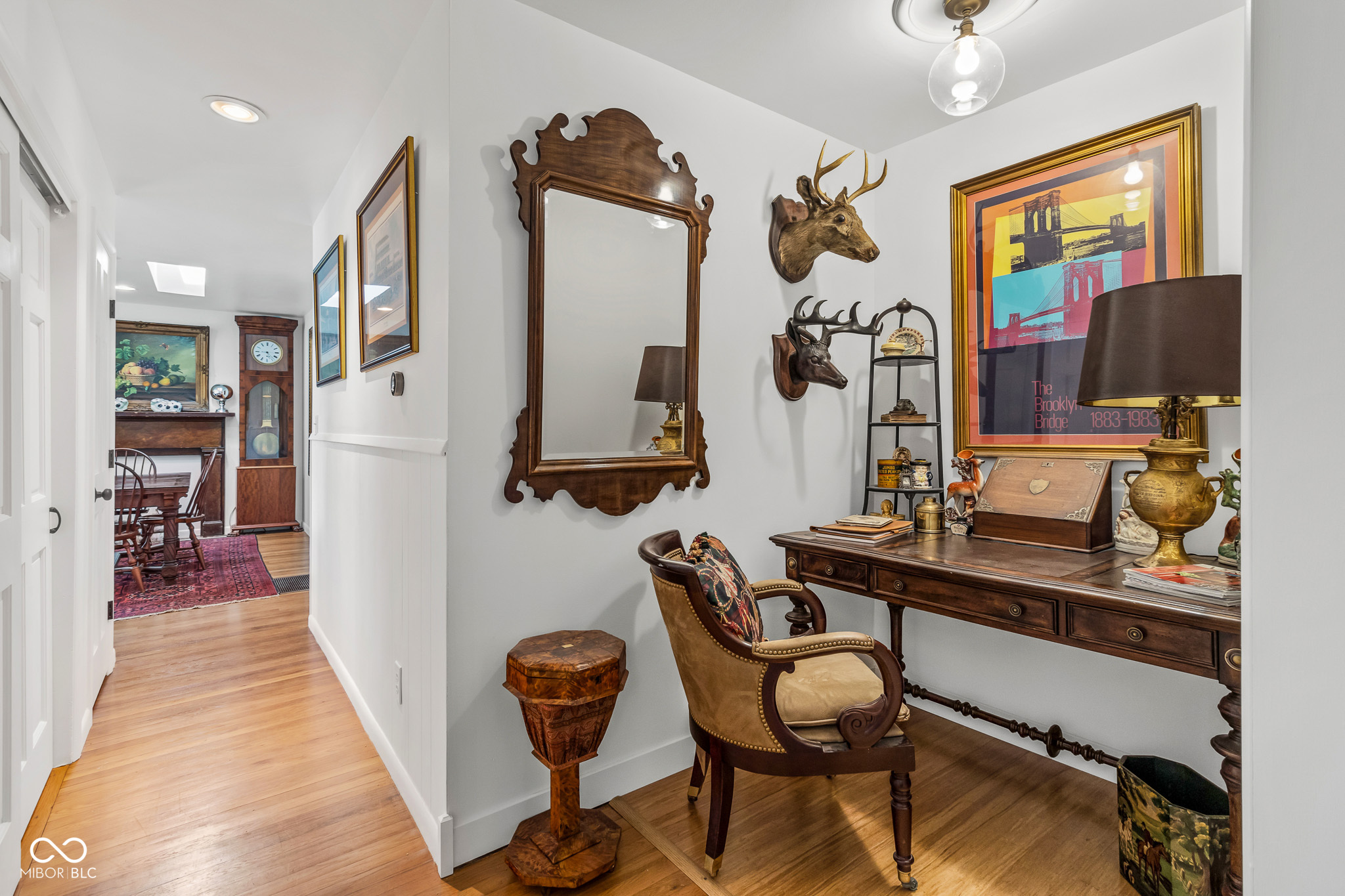 3846 W South Wood Lake Drive