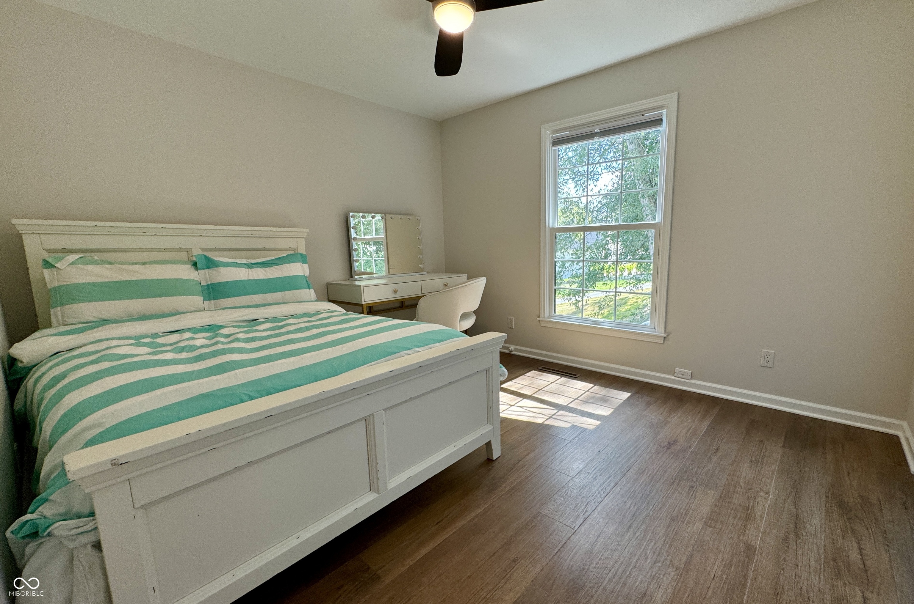 10411 W Grandview Drive