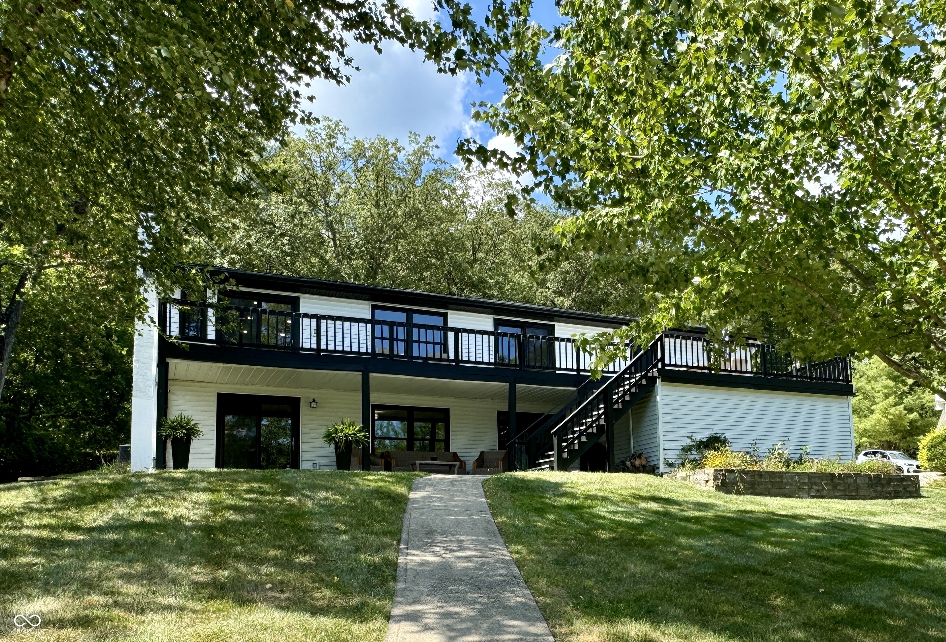 10411 W Grandview Drive