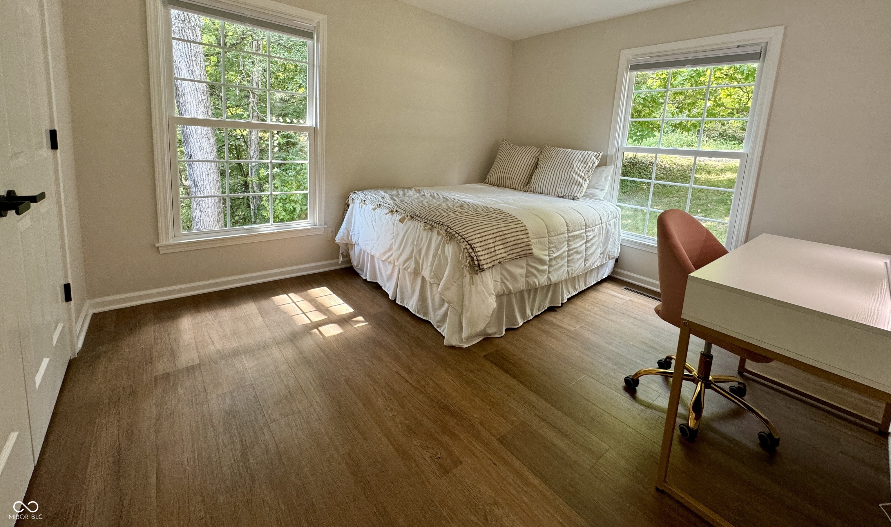 10411 W Grandview Drive