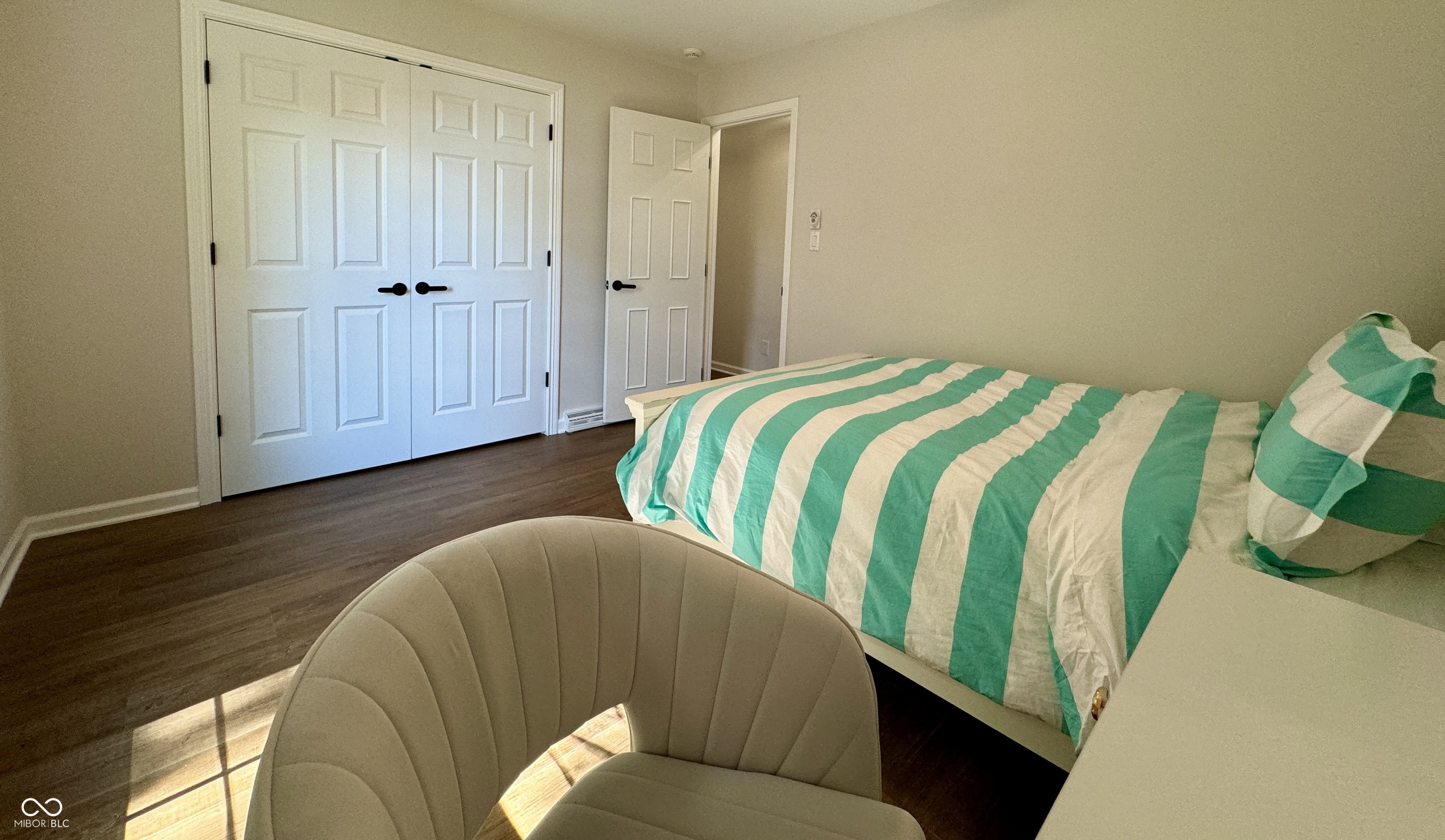 10411 W Grandview Drive