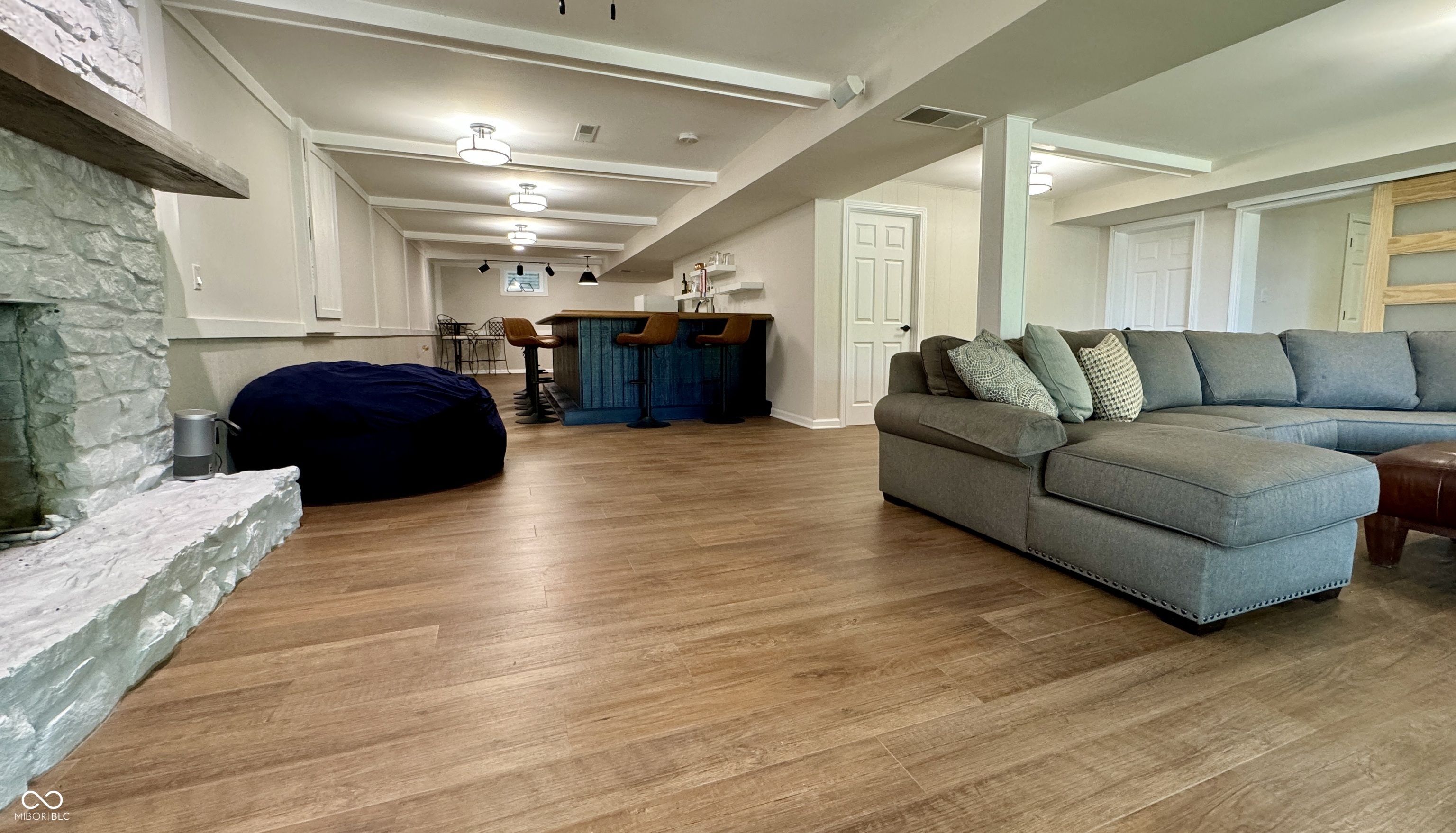 10411 W Grandview Drive