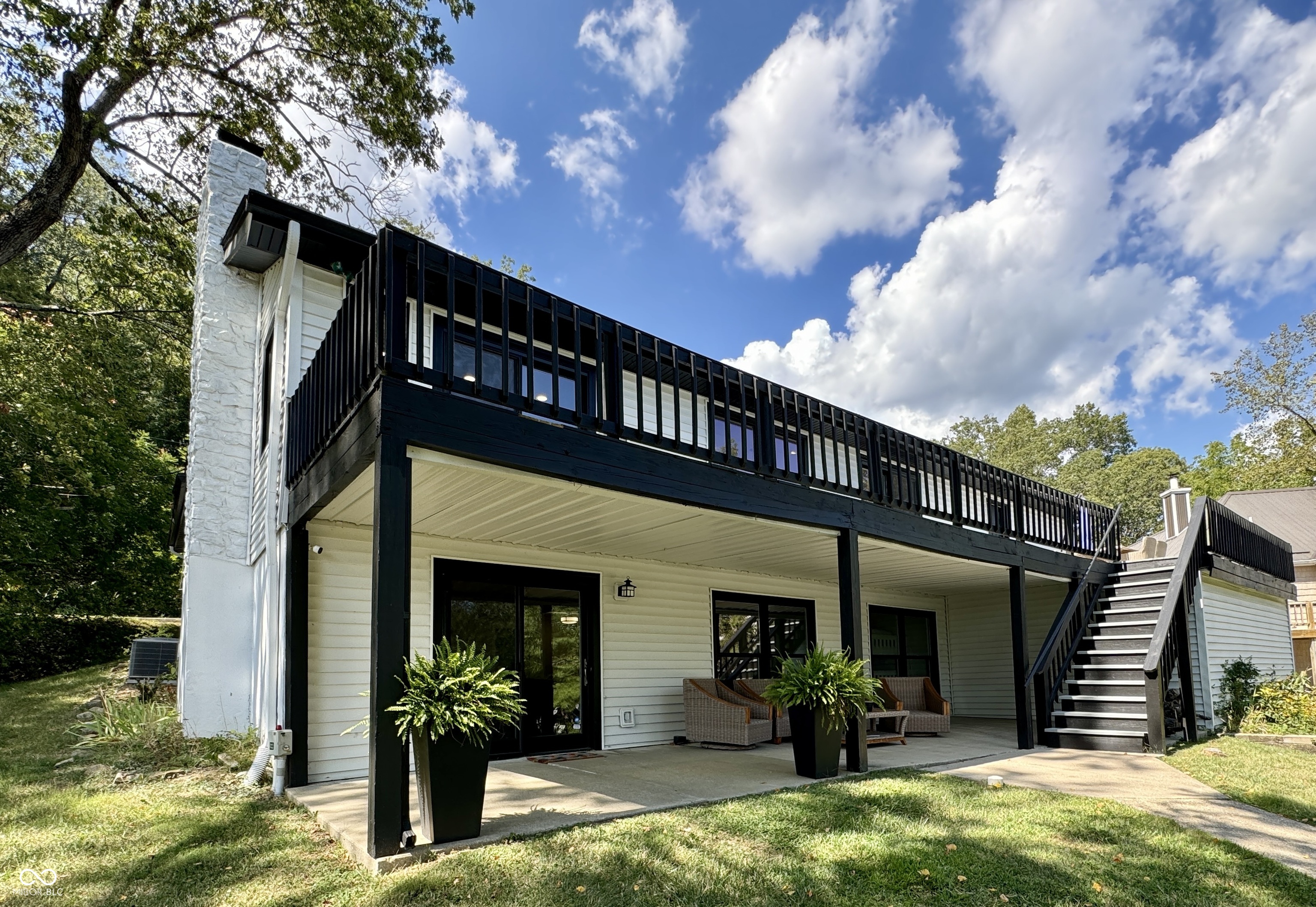 10411 W Grandview Drive