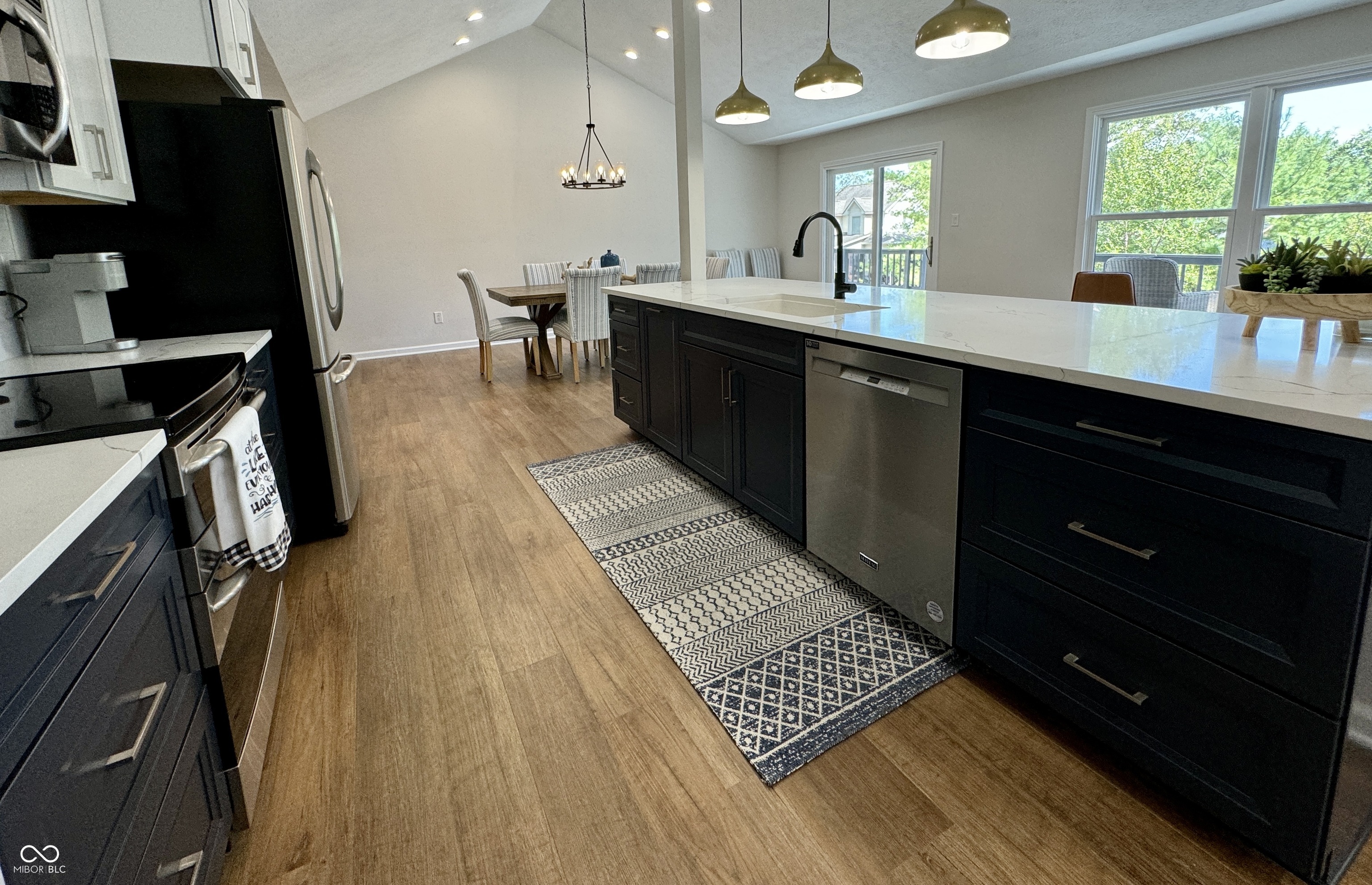 10411 W Grandview Drive