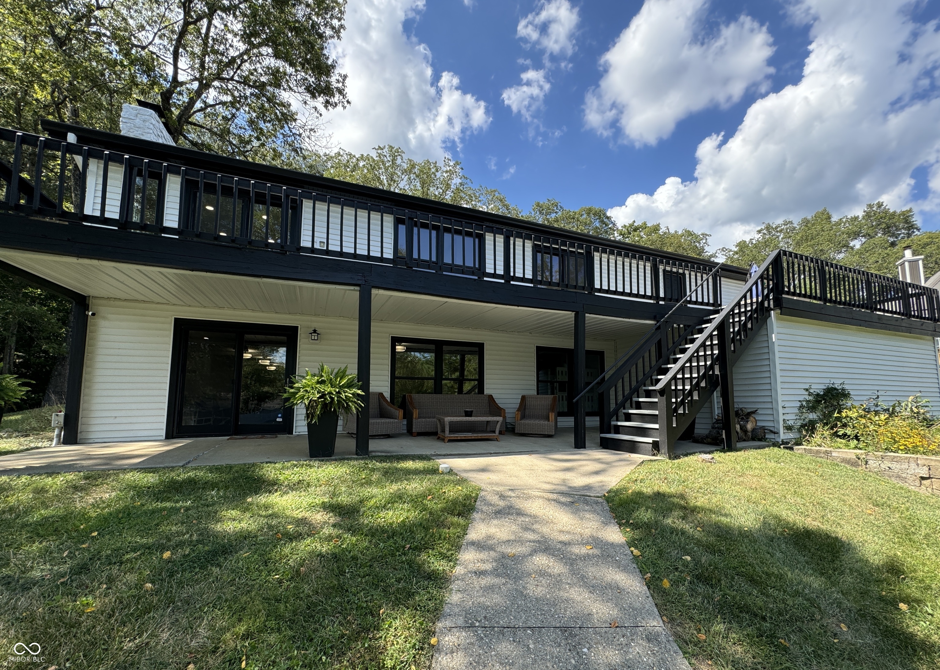 10411 W Grandview Drive