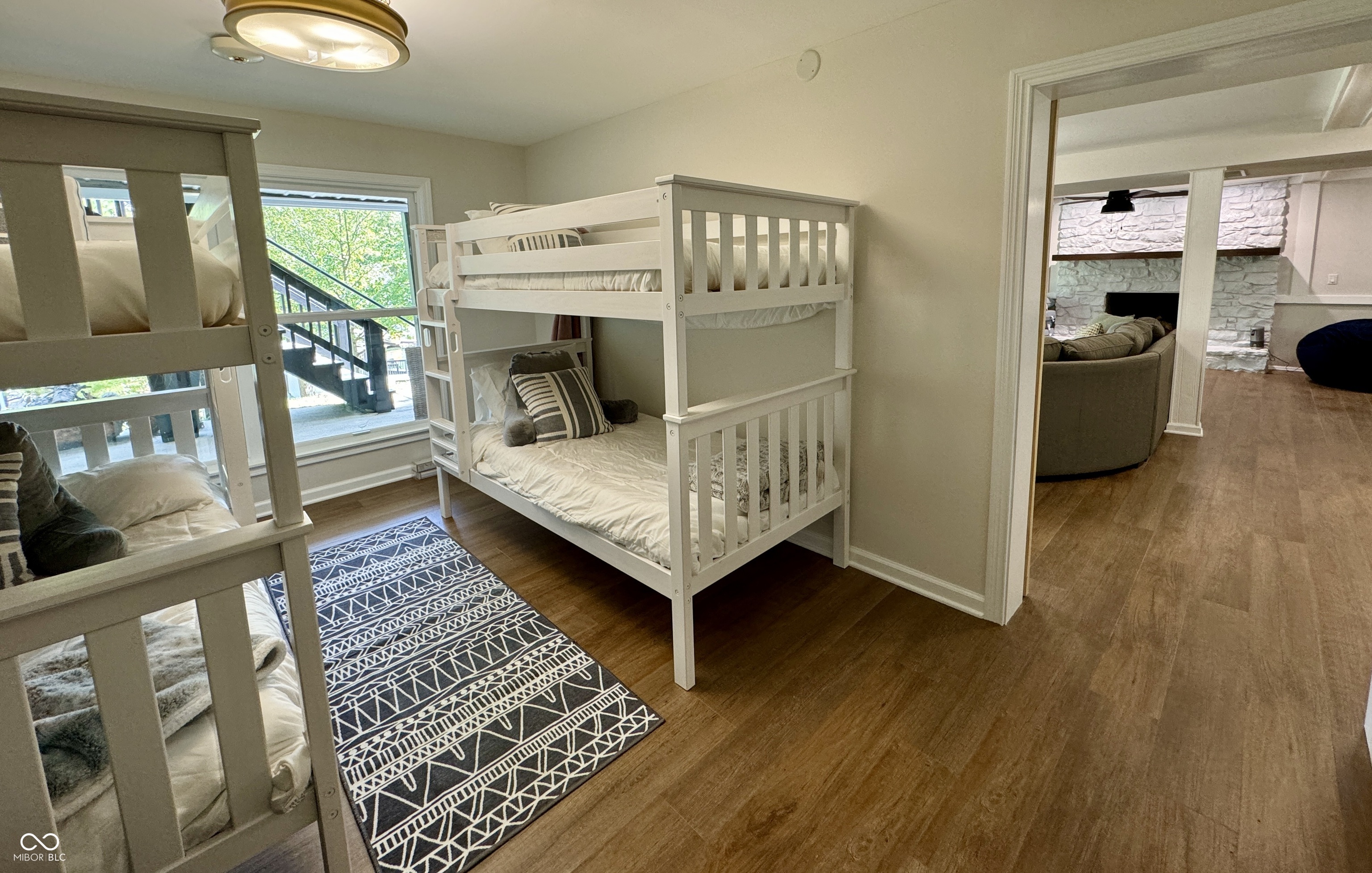 10411 W Grandview Drive