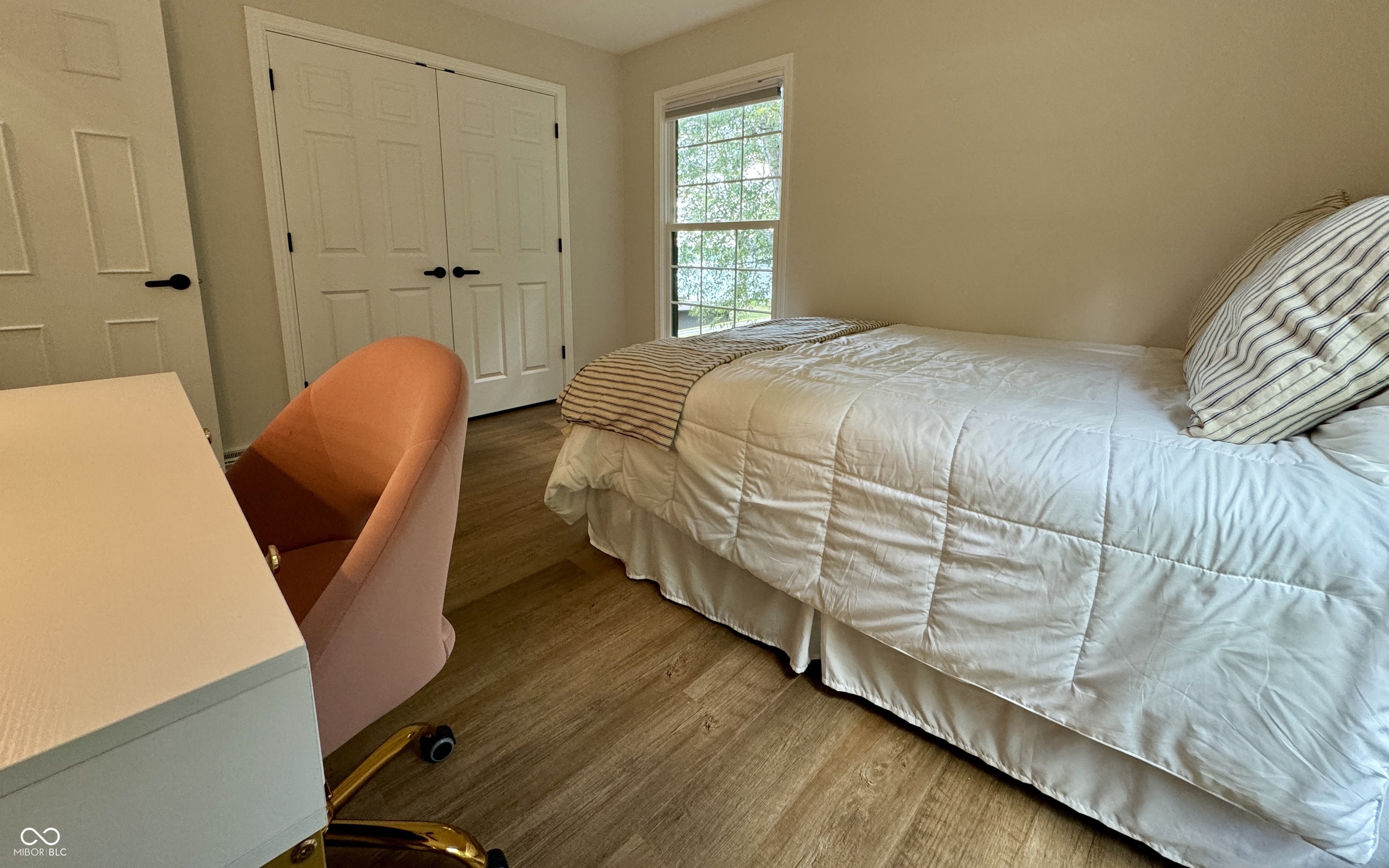 10411 W Grandview Drive