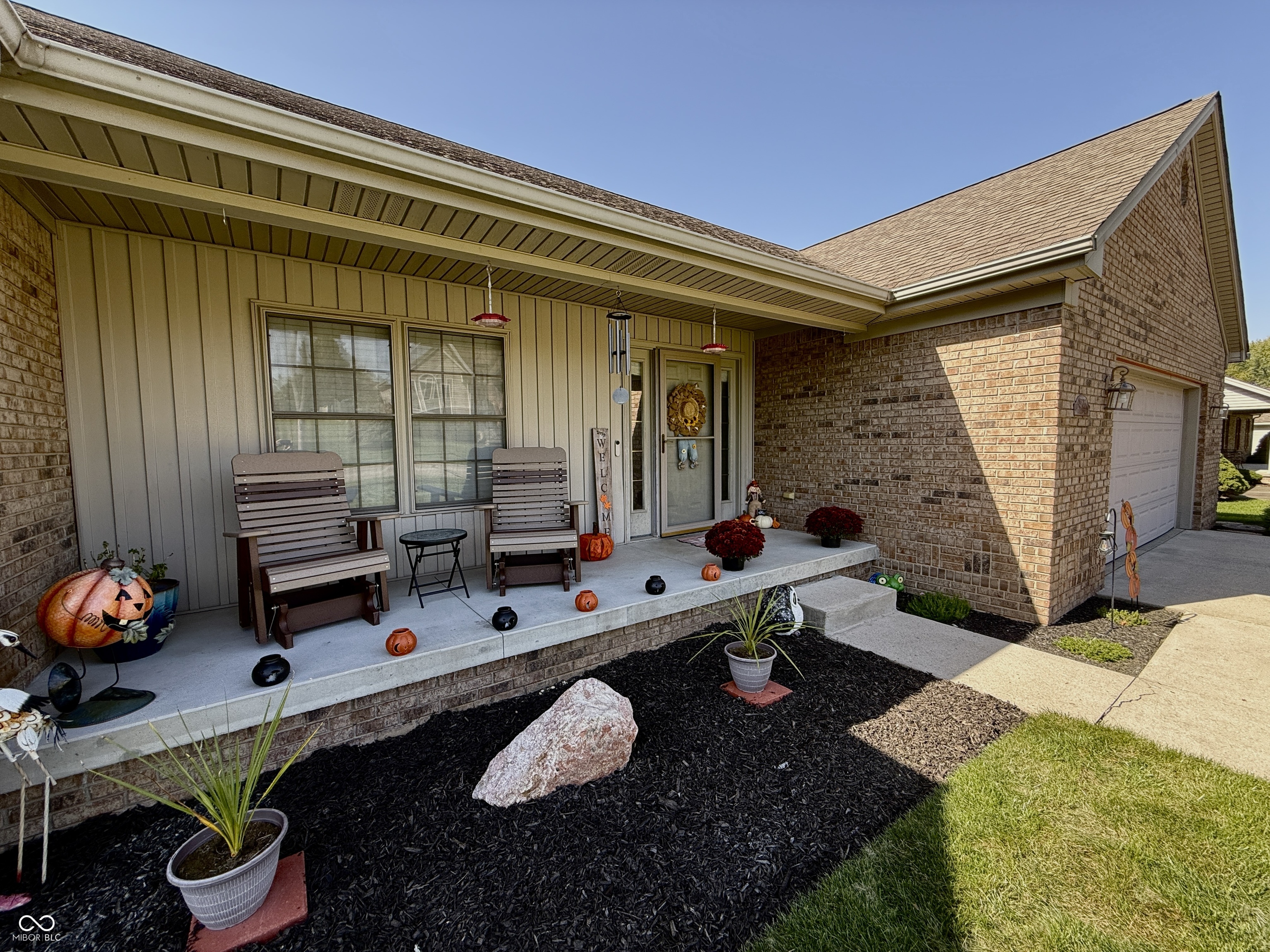 3206 Sunrise Drive