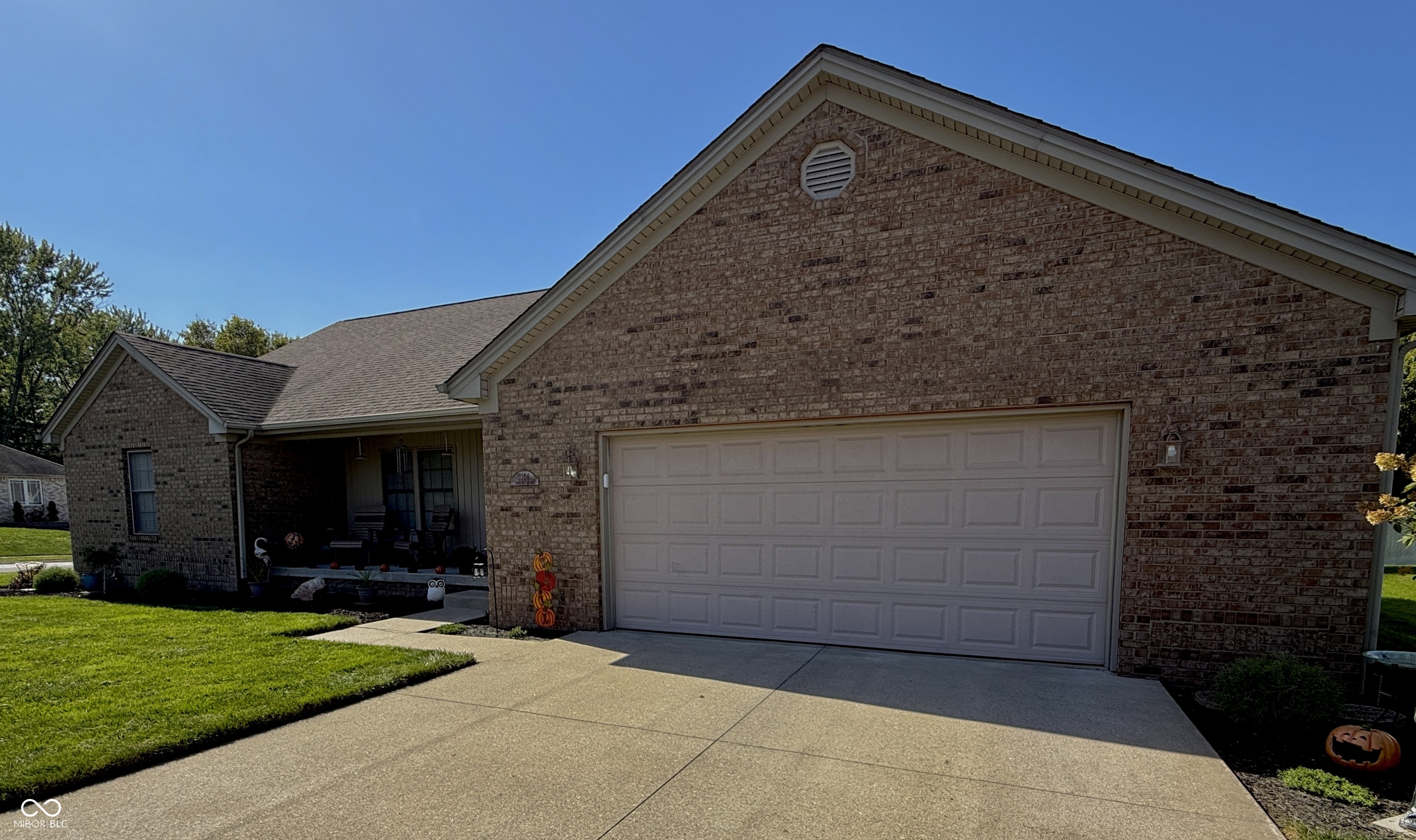 3206 Sunrise Drive