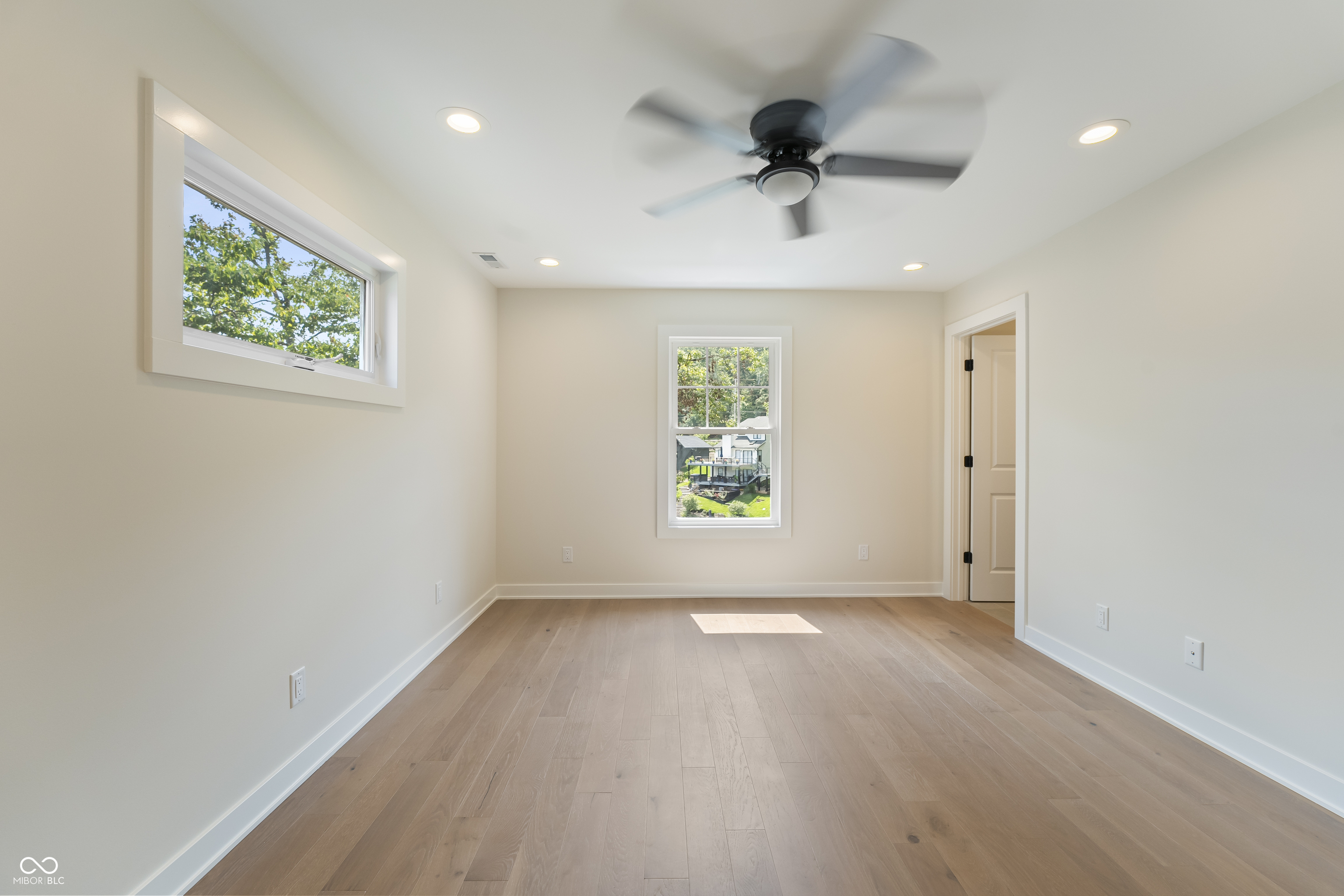 4120 S Summit Lane
