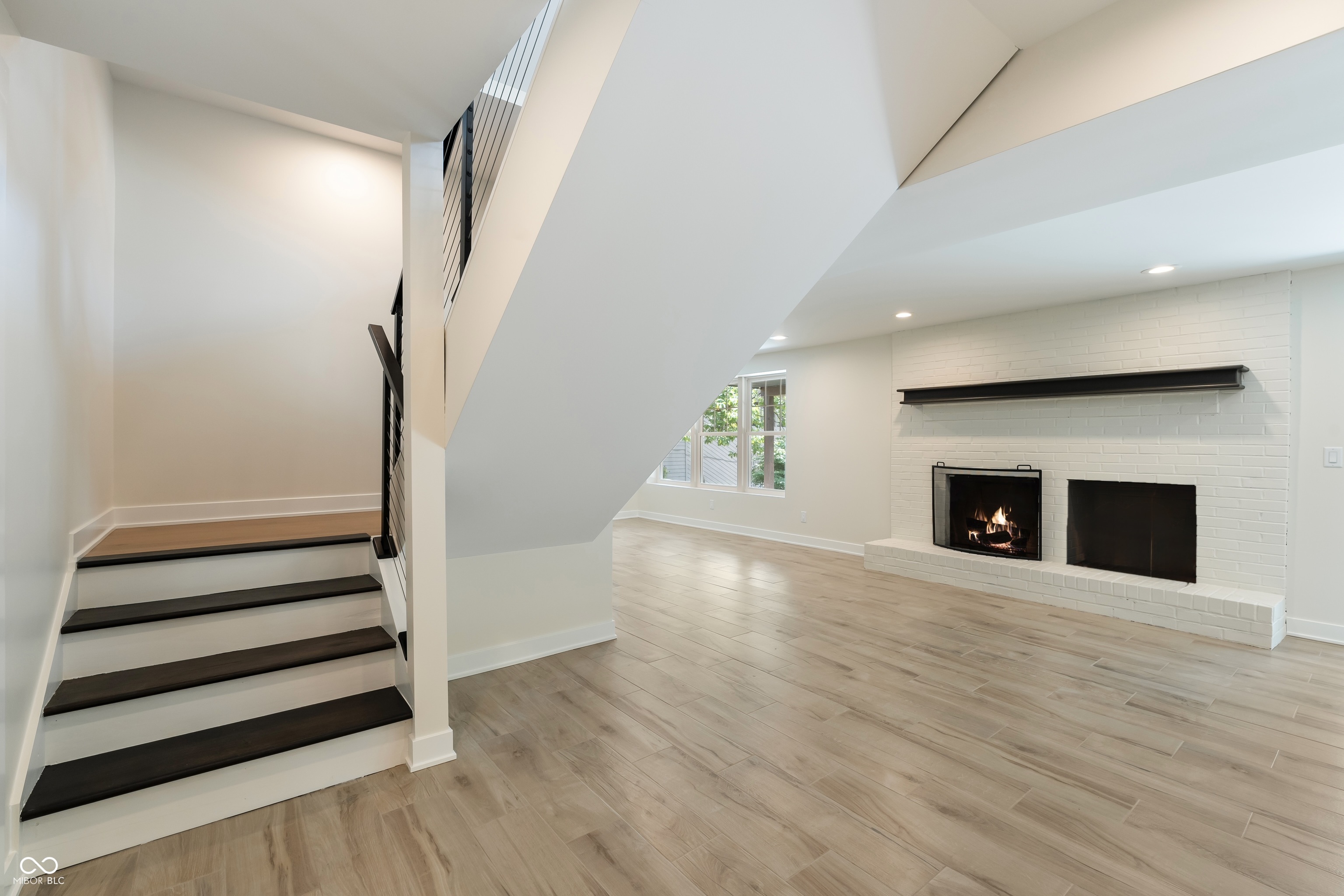 4120 S Summit Lane