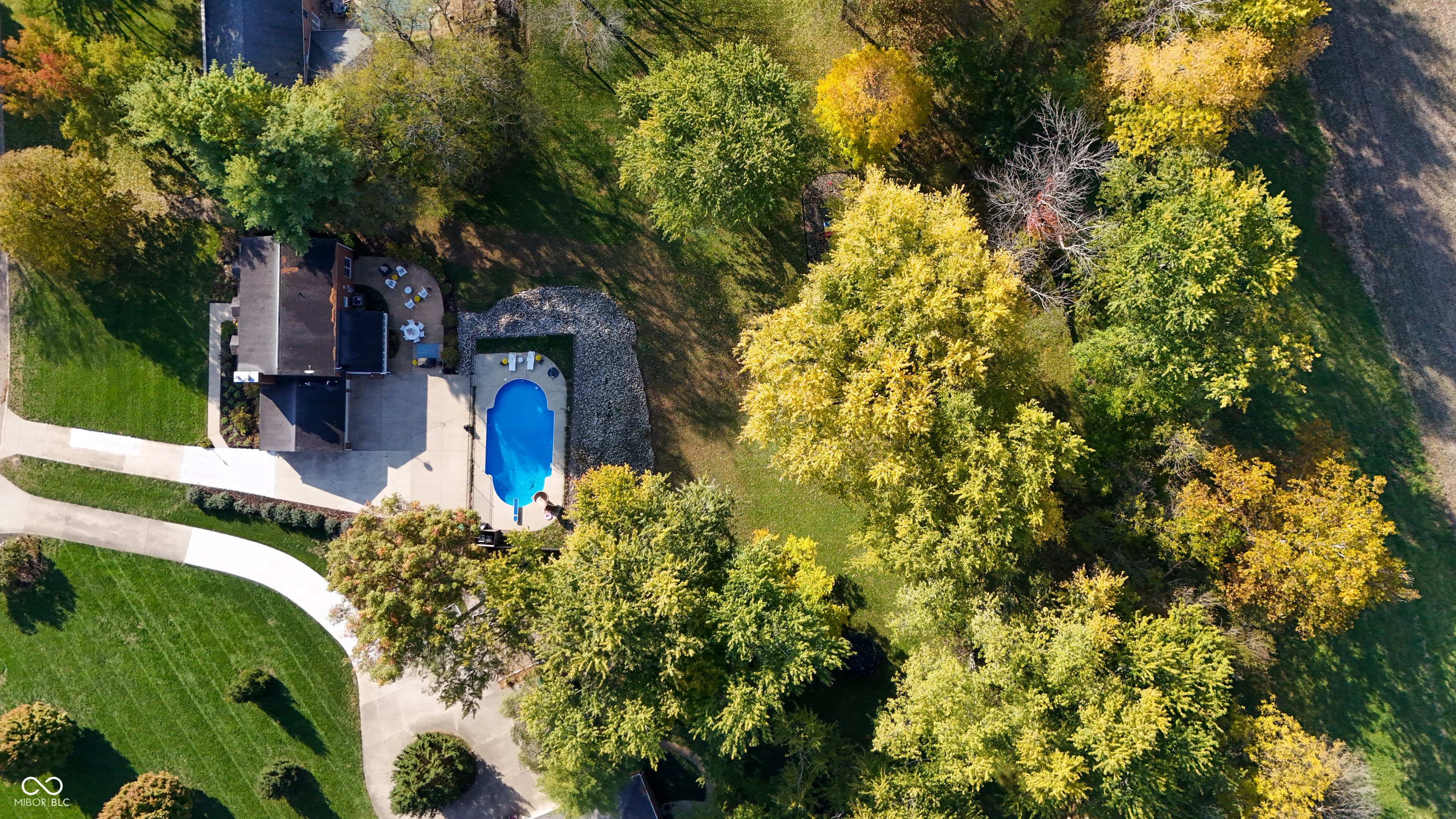 4410 N Riverside Drive