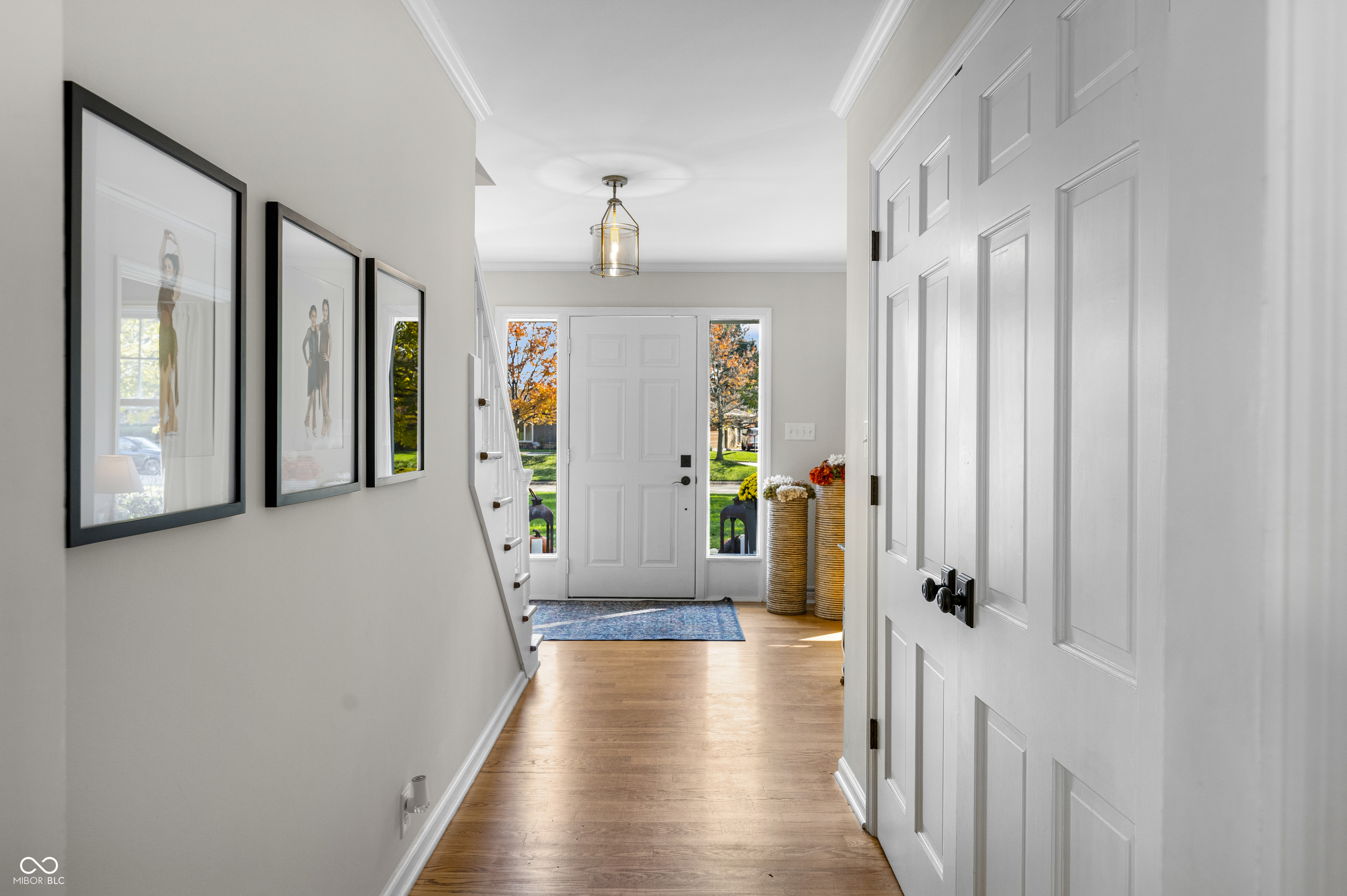 4410 N Riverside Drive