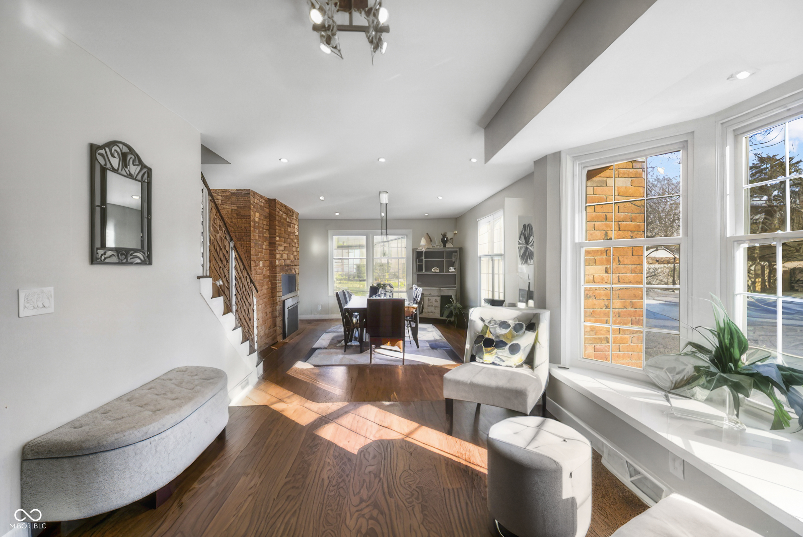 4103 Ridgeway Avenue