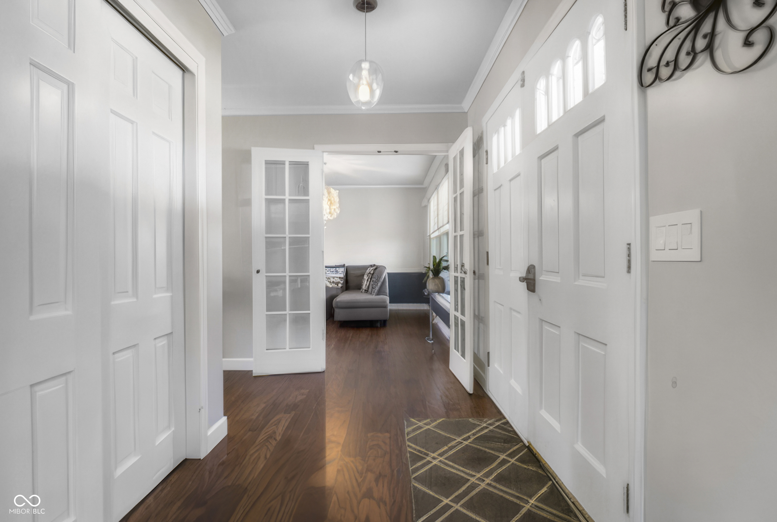 4103 Ridgeway Avenue