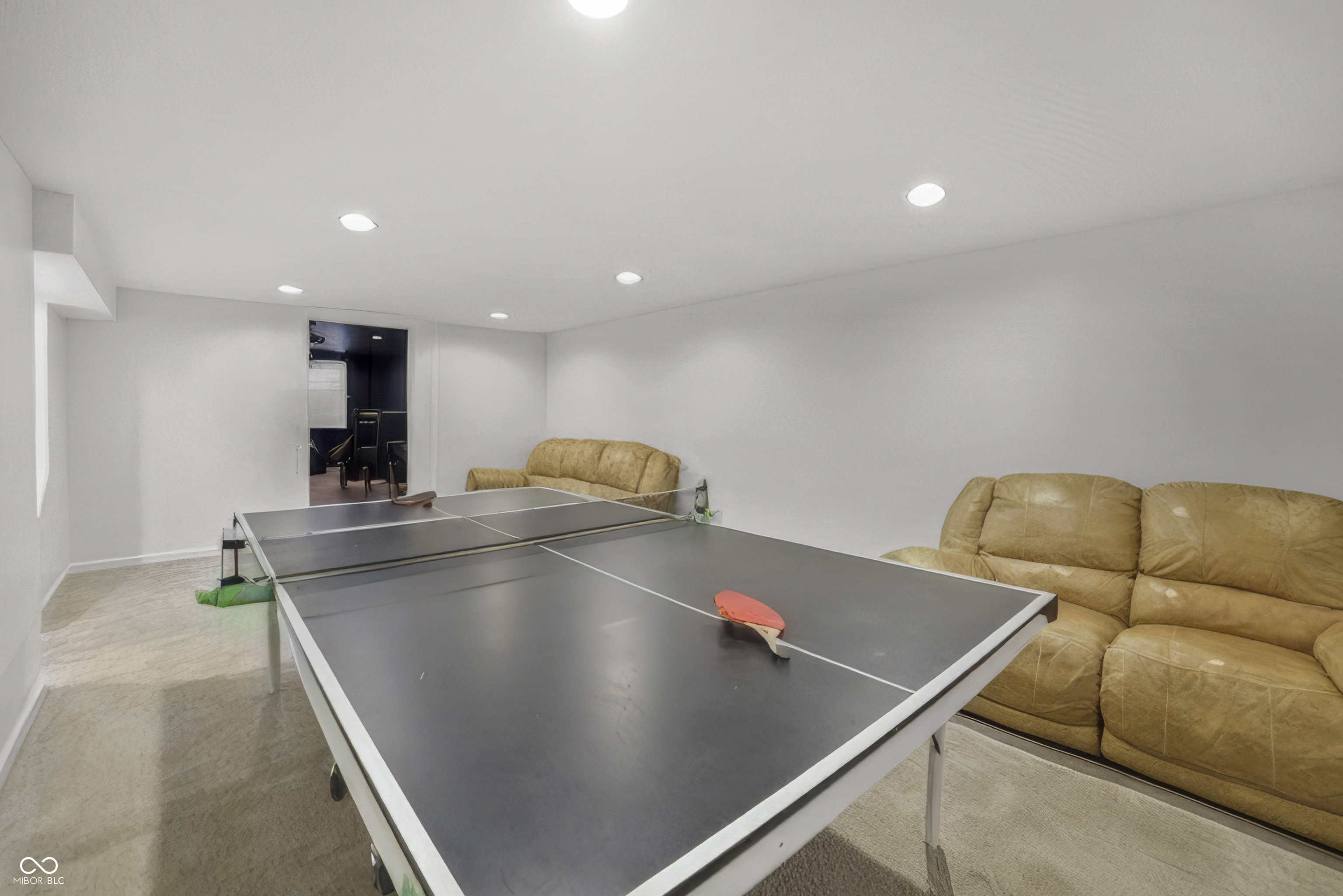 4103 Ridgeway Avenue