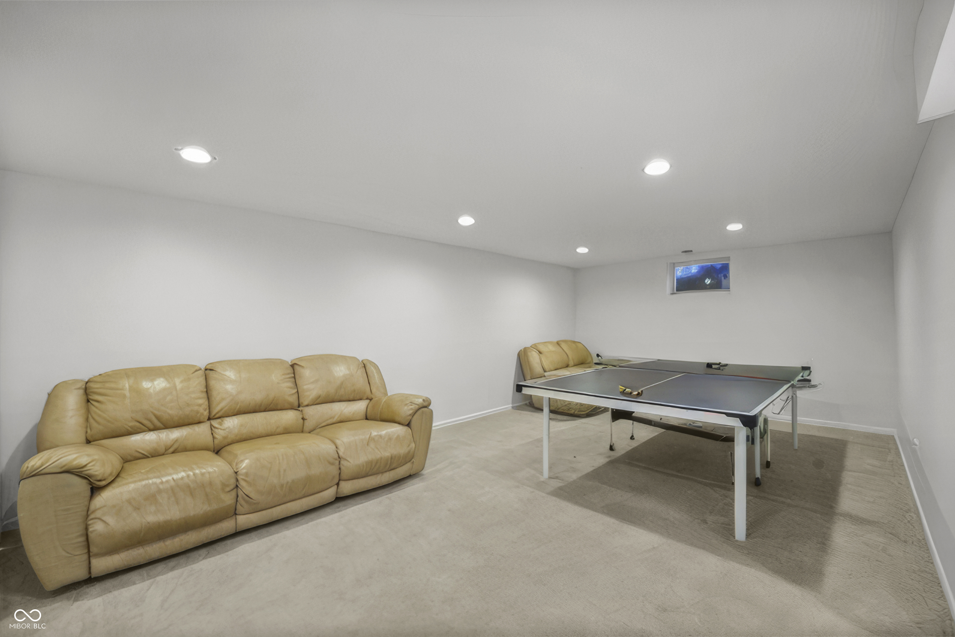 4103 Ridgeway Avenue