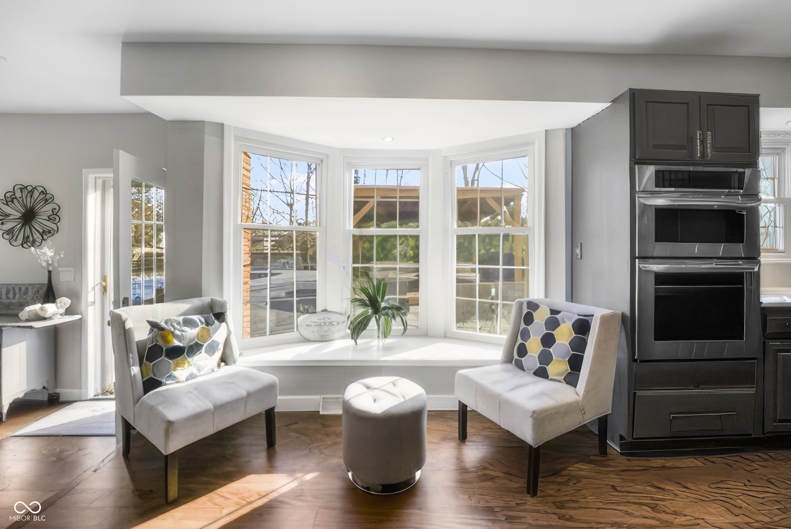 4103 Ridgeway Avenue