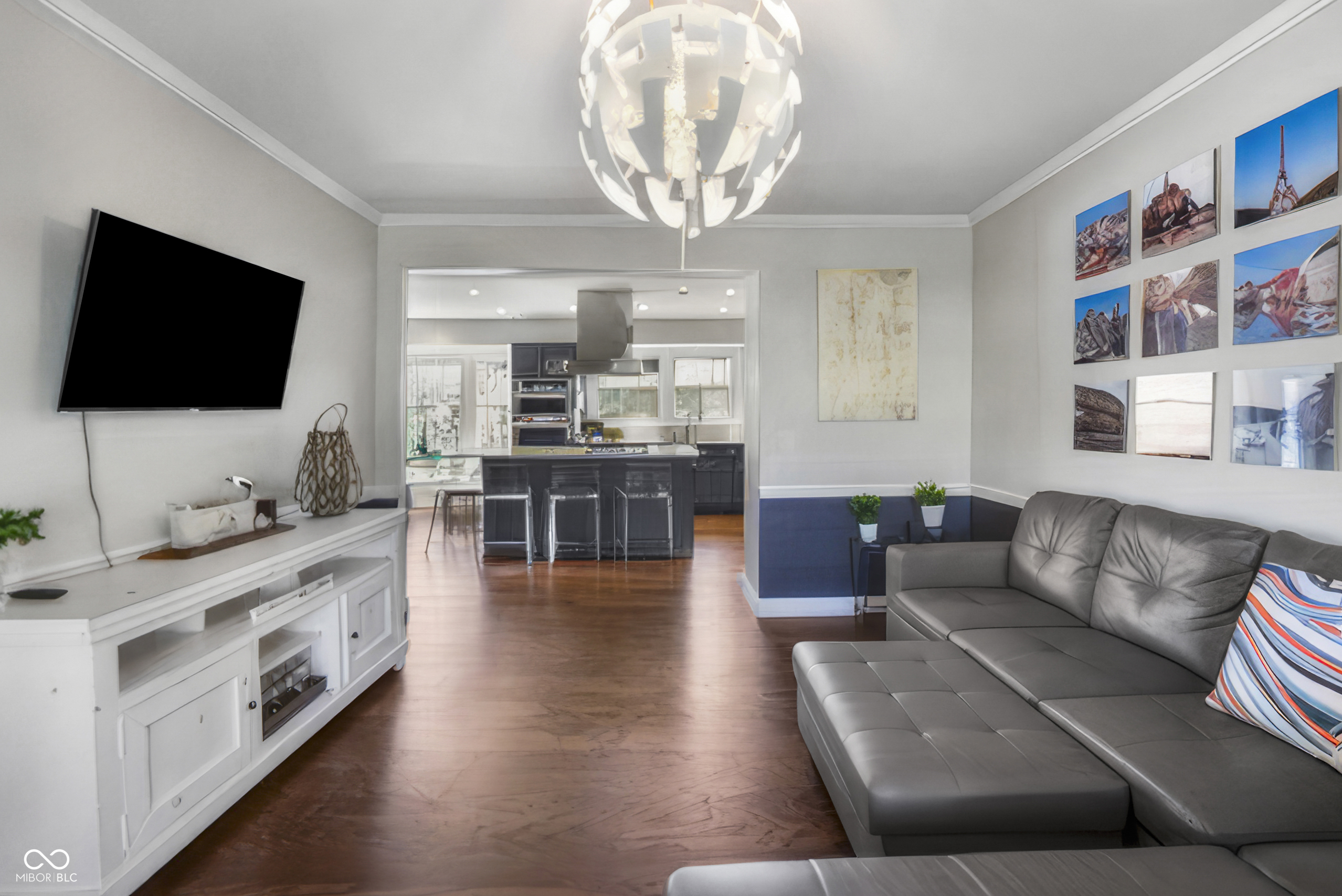 4103 Ridgeway Avenue